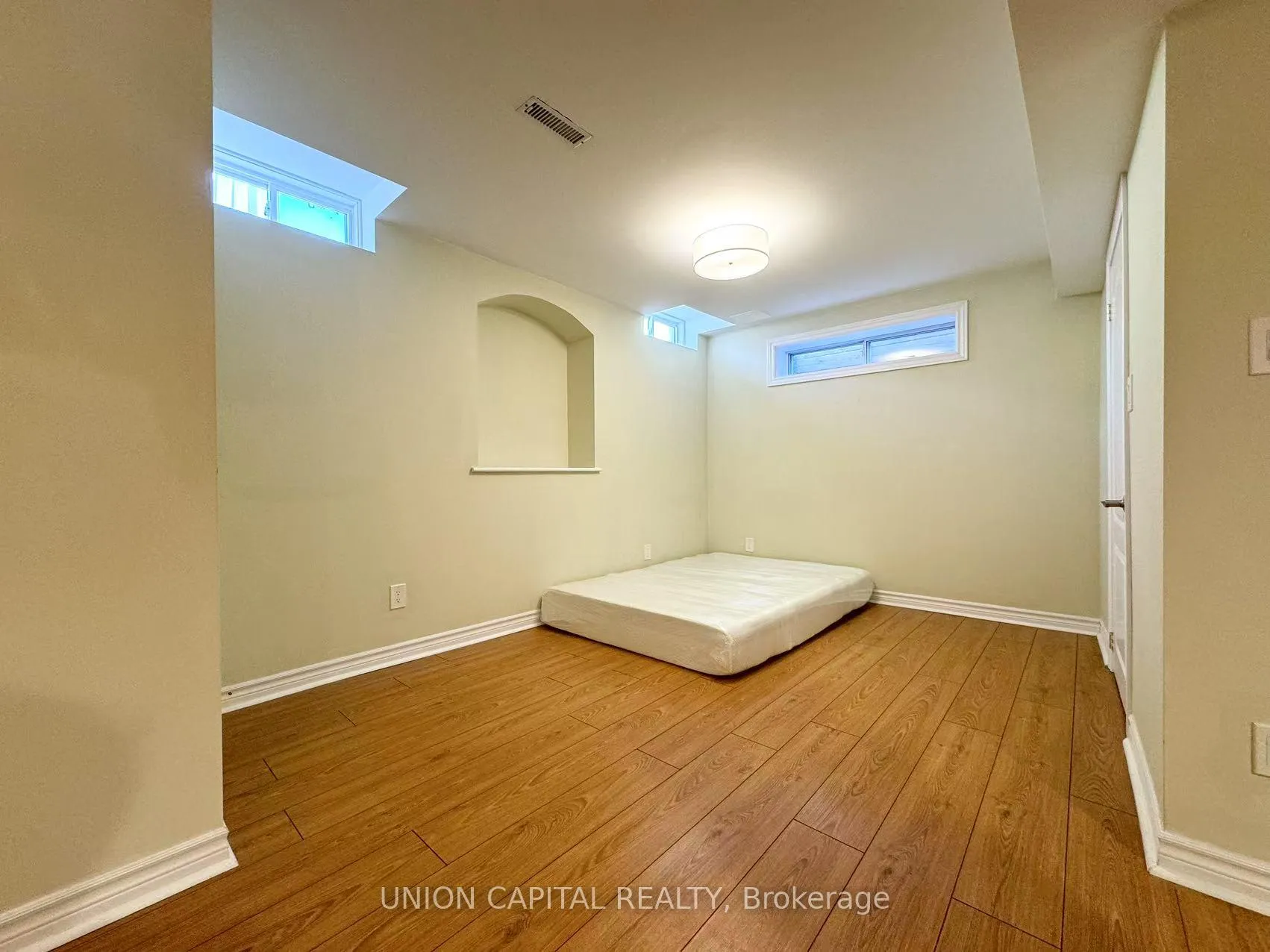 Photo 3 of Unit BSMT, 46 Clover Street, Markham, Greensborough — HOMEH