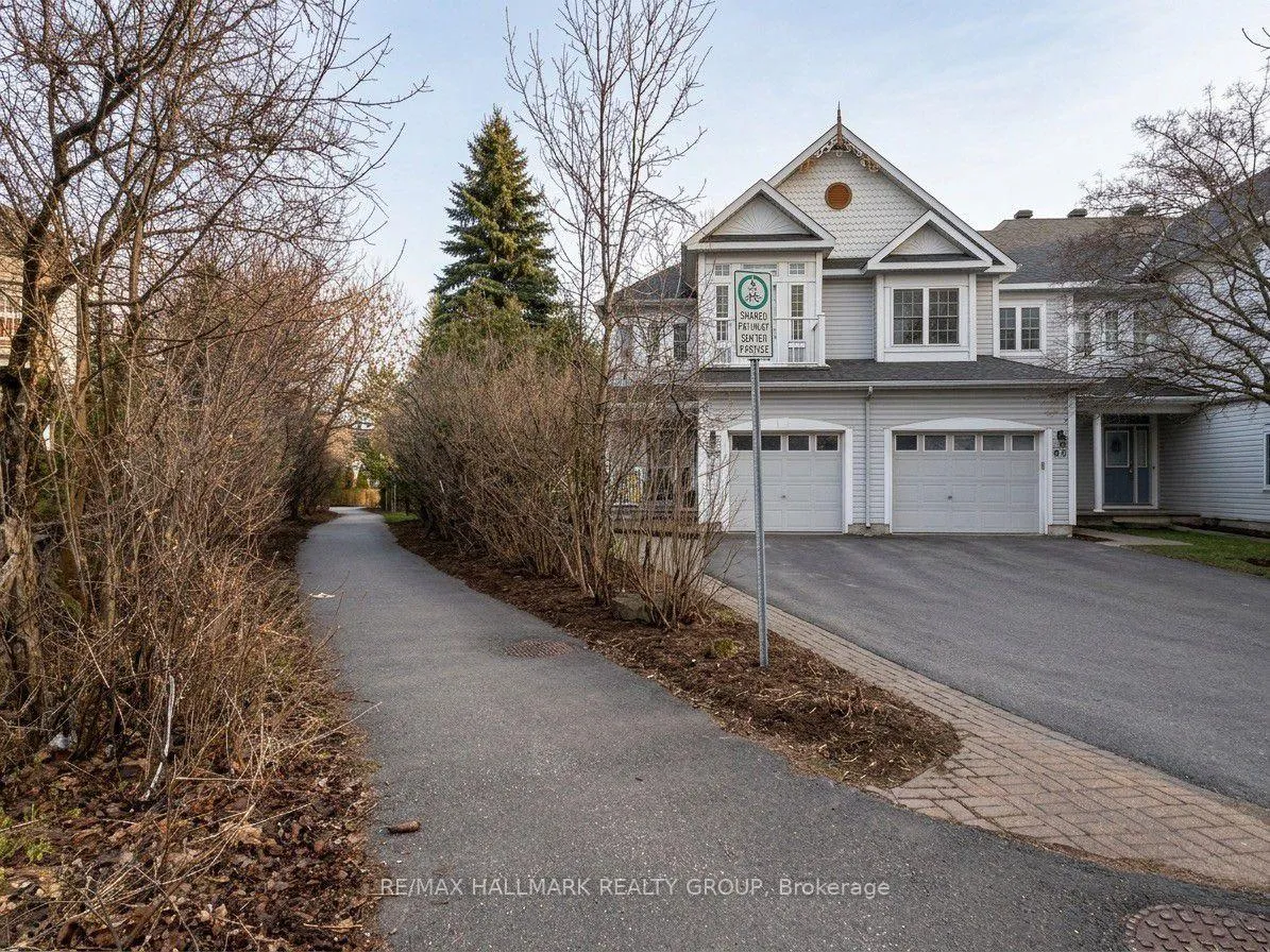 Photo 1 of 95 Hemlo Crescent, Ottawa, Kanata - Kanata Lakes/Heritage Hills — HOMEH