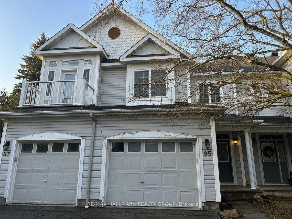 Photo 2 of 95 Hemlo Crescent, Ottawa, Kanata - Kanata Lakes/Heritage Hills — HOMEH