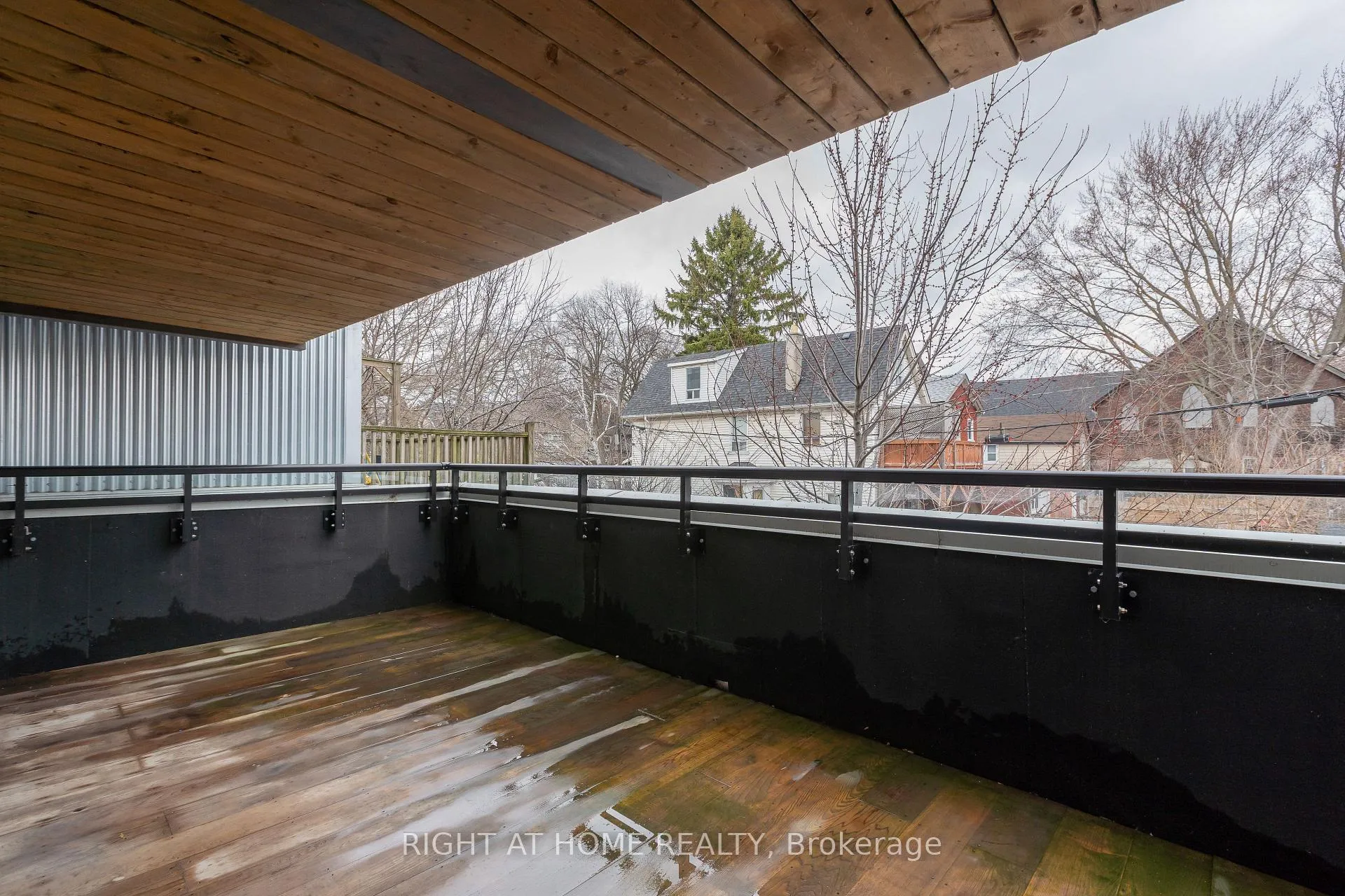 Photo 5 of Unit 201, 1598 Queen Street E, Toronto, Greenwood-Coxwell — HOMEH