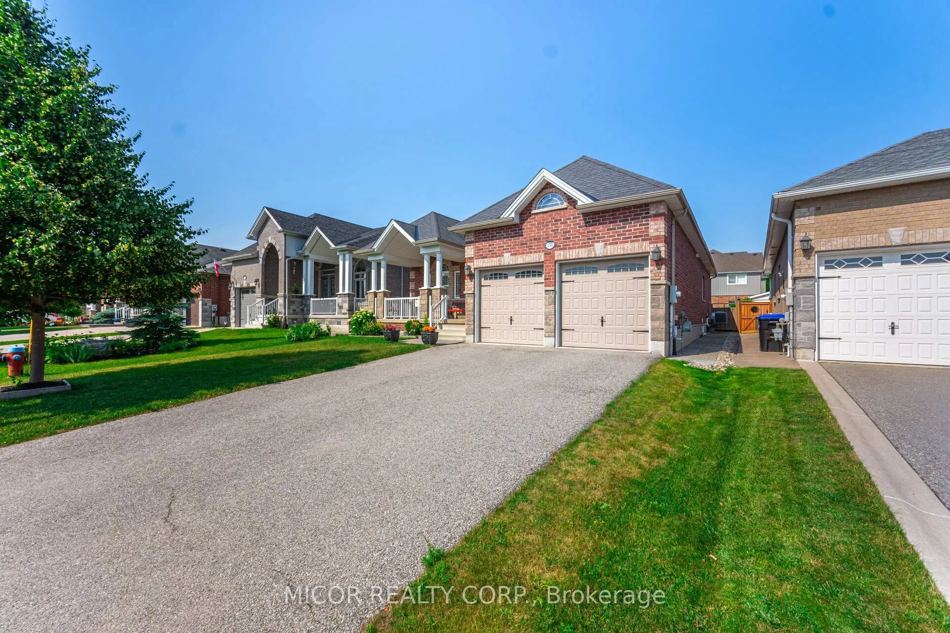 Photo 7 of 1740 Angus Street, Innisfil, Alcona — HOMEH