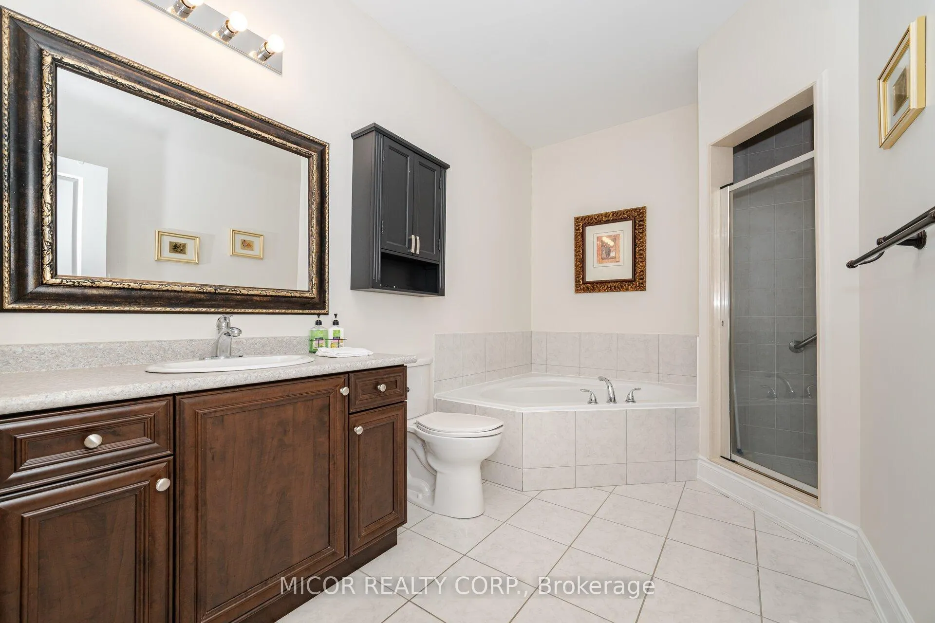 Photo 26 of 1740 Angus Street, Innisfil, Alcona — HOMEH