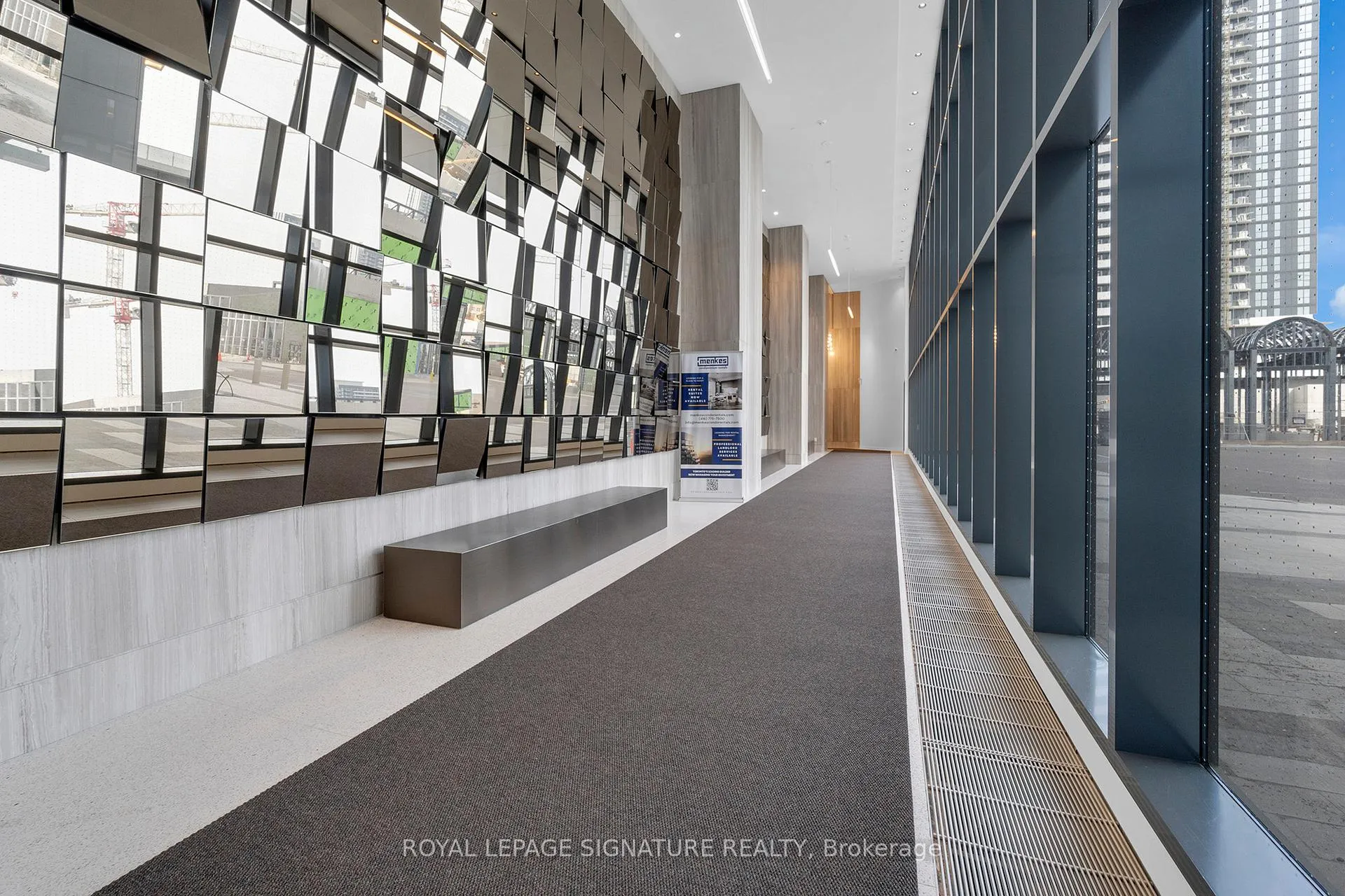 Photo 5 of Unit 3210, 225 Commerce Street, Vaughan, Vaughan Corporate Centre — HOMEH