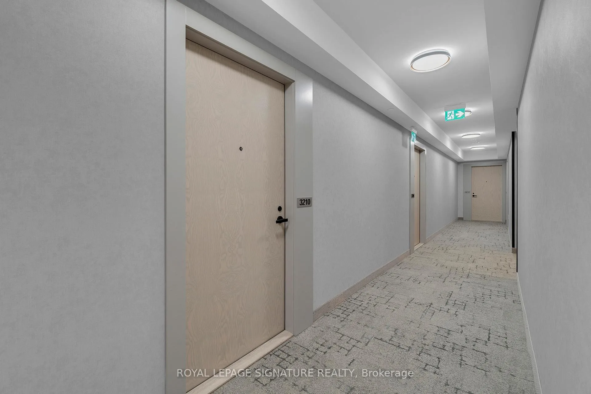 Photo 6 of Unit 3210, 225 Commerce Street, Vaughan, Vaughan Corporate Centre — HOMEH