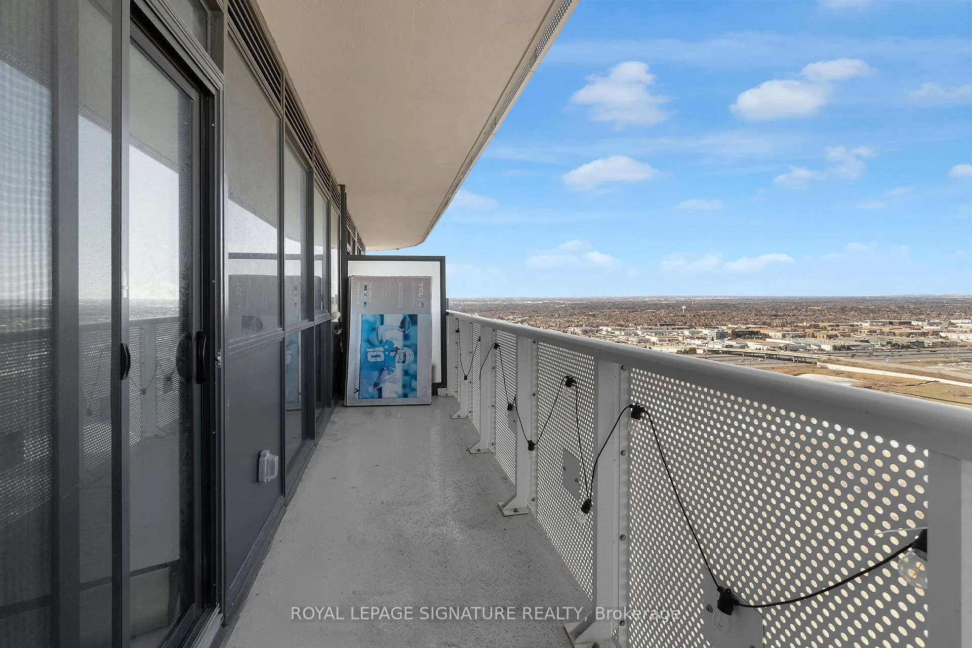 Photo 19 of Unit 3210, 225 Commerce Street, Vaughan, Vaughan Corporate Centre — HOMEH