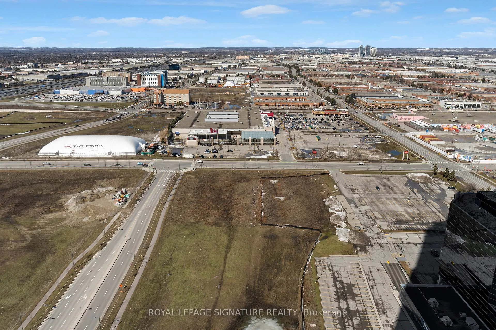 Photo 25 of Unit 3210, 225 Commerce Street, Vaughan, Vaughan Corporate Centre — HOMEH