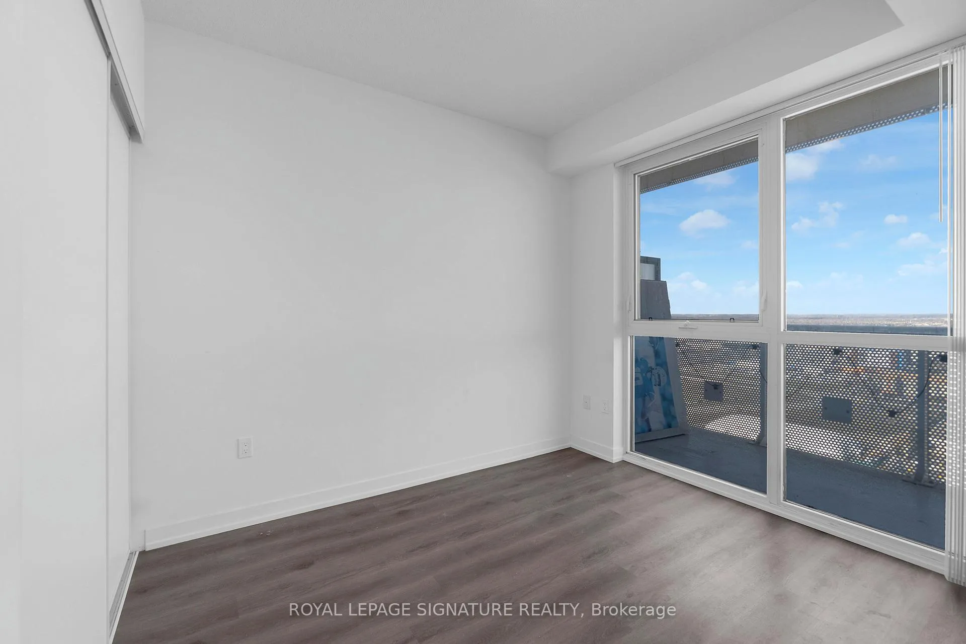 Photo 27 of Unit 3210, 225 Commerce Street, Vaughan, Vaughan Corporate Centre — HOMEH