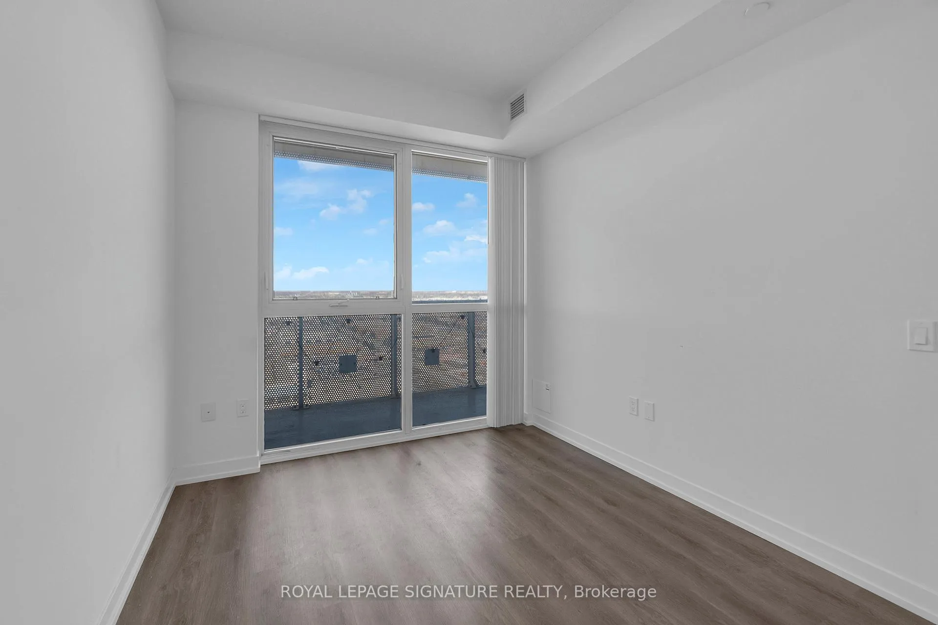 Photo 29 of Unit 3210, 225 Commerce Street, Vaughan, Vaughan Corporate Centre — HOMEH
