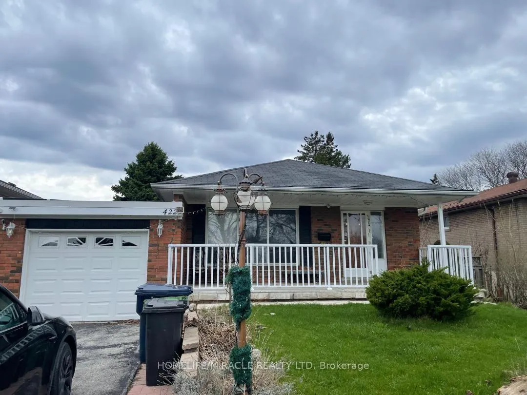Photo 1 of Unit main, 422 Brimorton Drive, Scarborough, Woburn — HOMEH