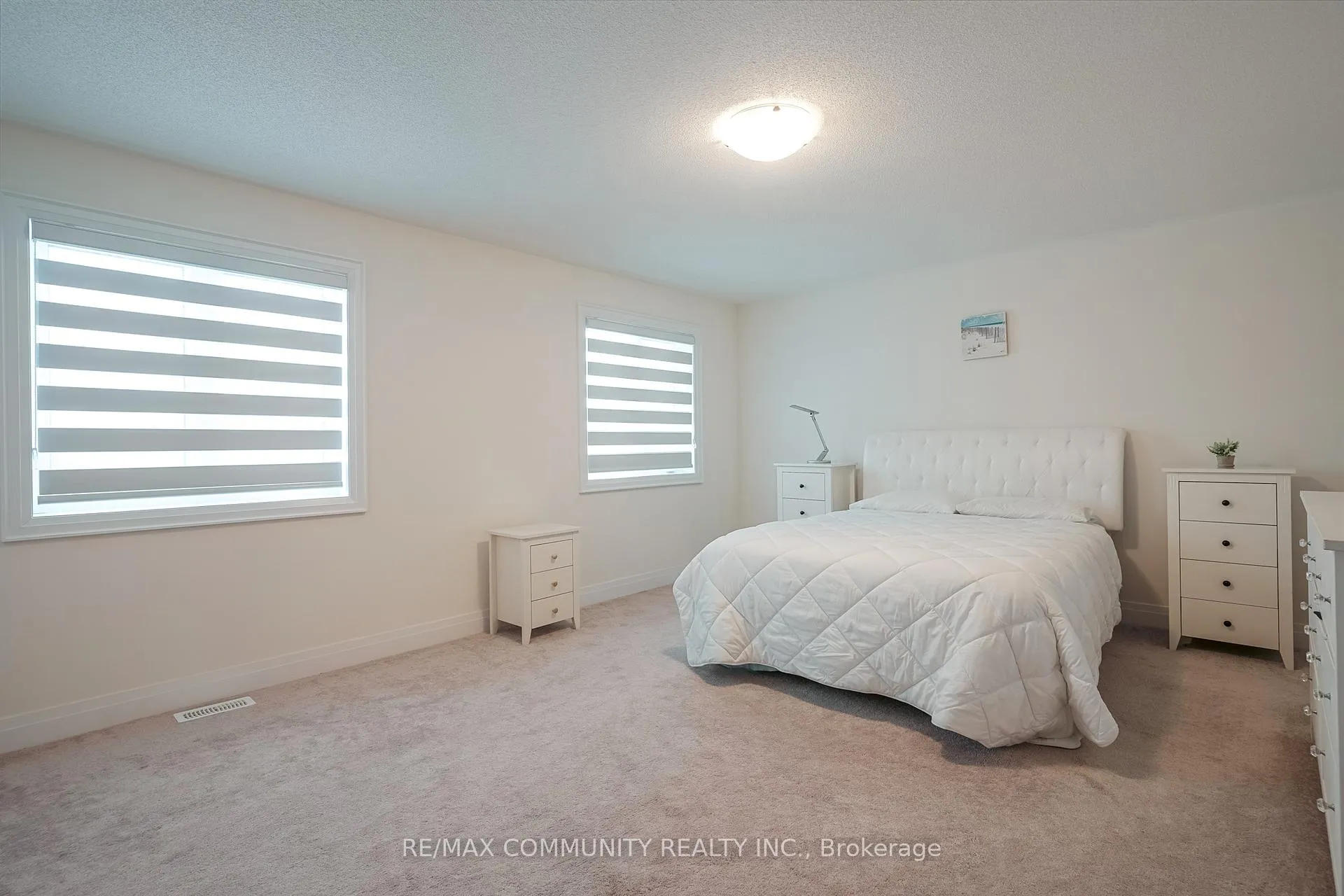 Photo 24 of 55 Hoad Street, Clarington, Newcastle — HOMEH