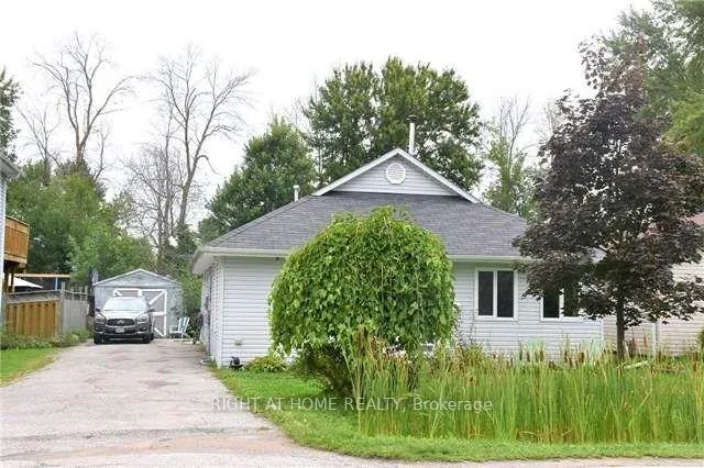 Photo 1 of 230 Bayview Avenue, Georgina, Keswick South — HOMEH