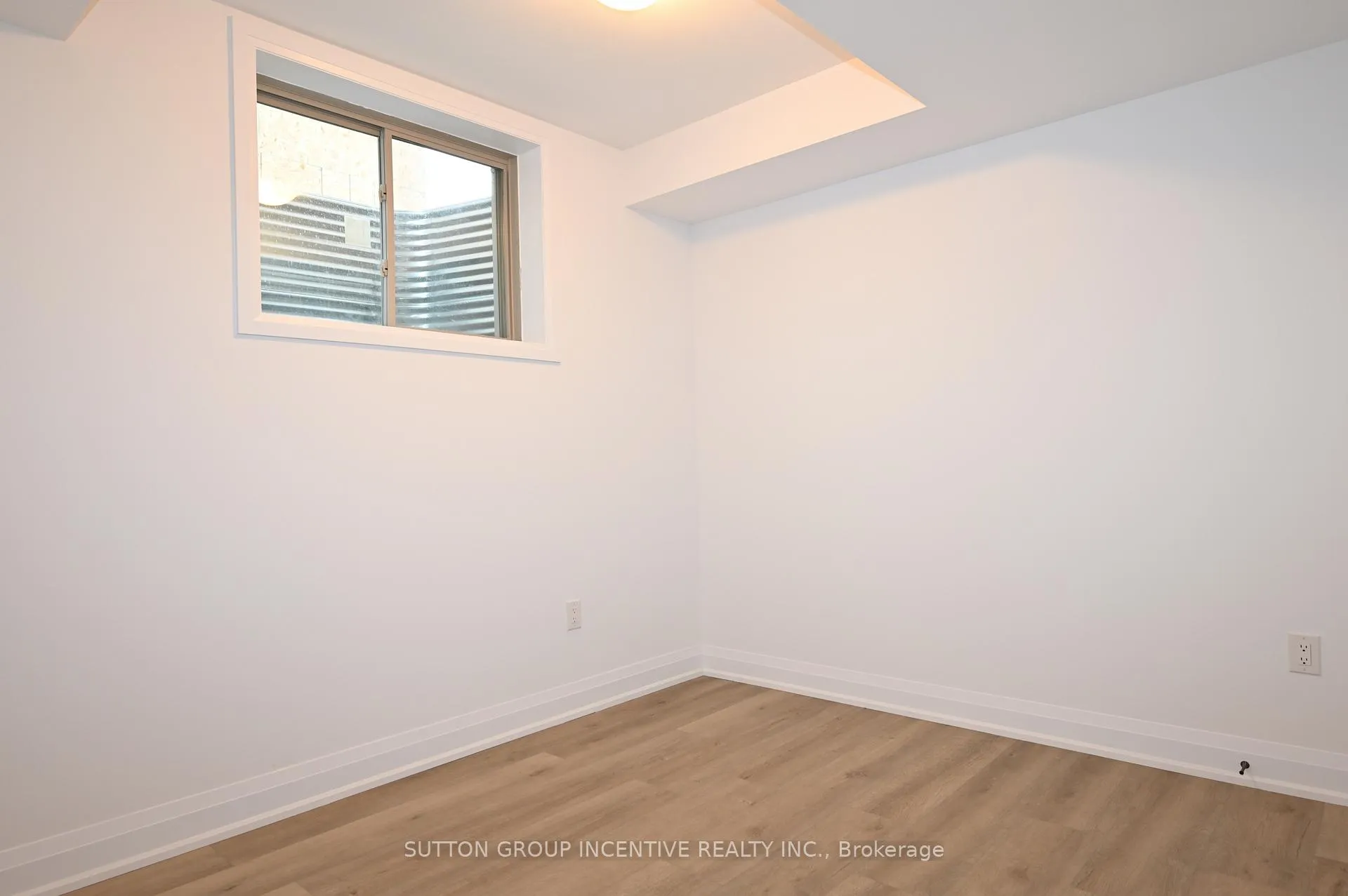 Photo 18 of Unit 1, 32 Winery Way, Barrie, Rural Barrie Southeast — HOMEH