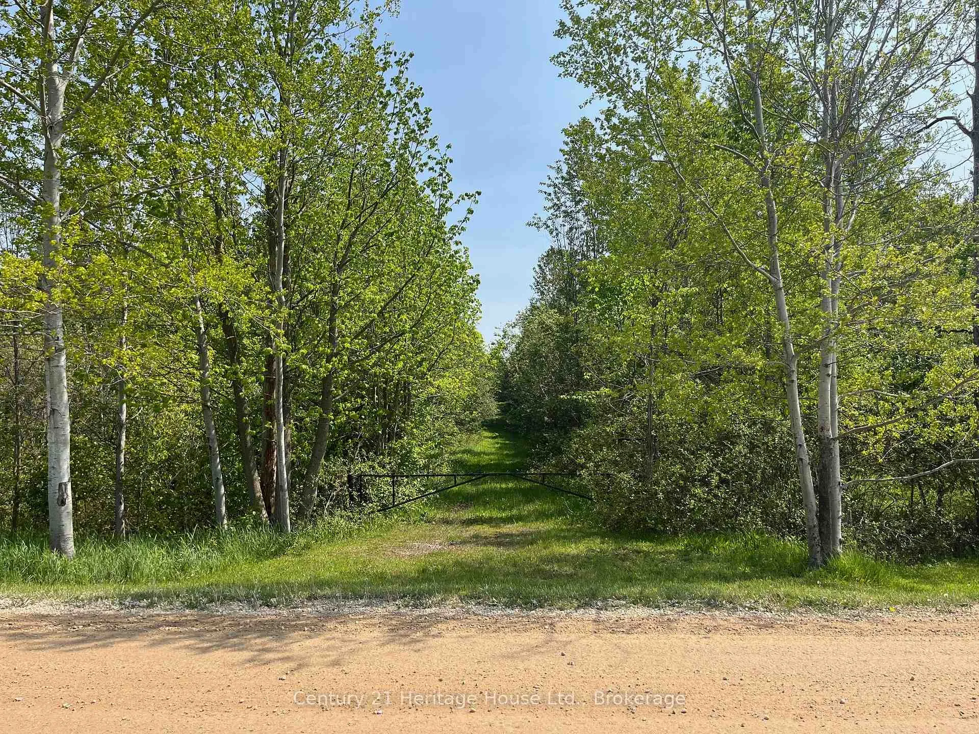 Photo of 502774 Sideroad 9 WGR