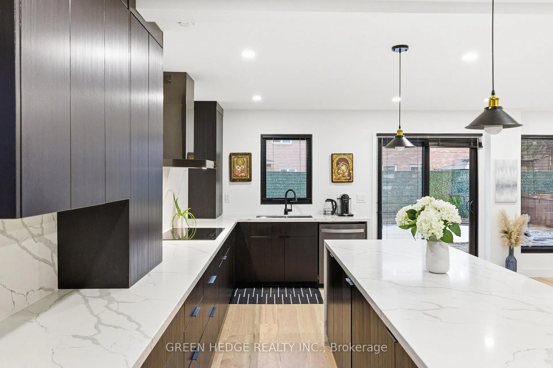 Photo 9 of 33 Dagwell Crescent, Ajax, Central West — HOMEH