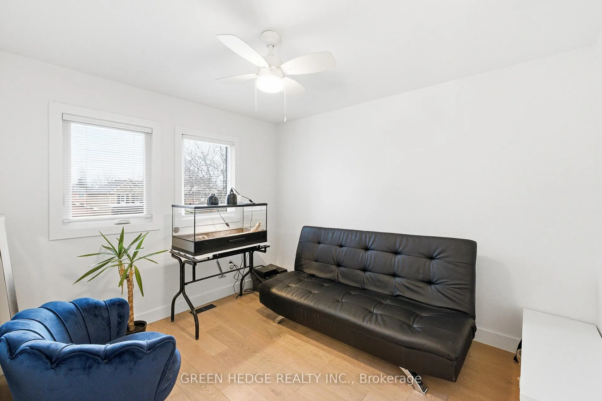Photo 27 of 33 Dagwell Crescent, Ajax, Central West — HOMEH