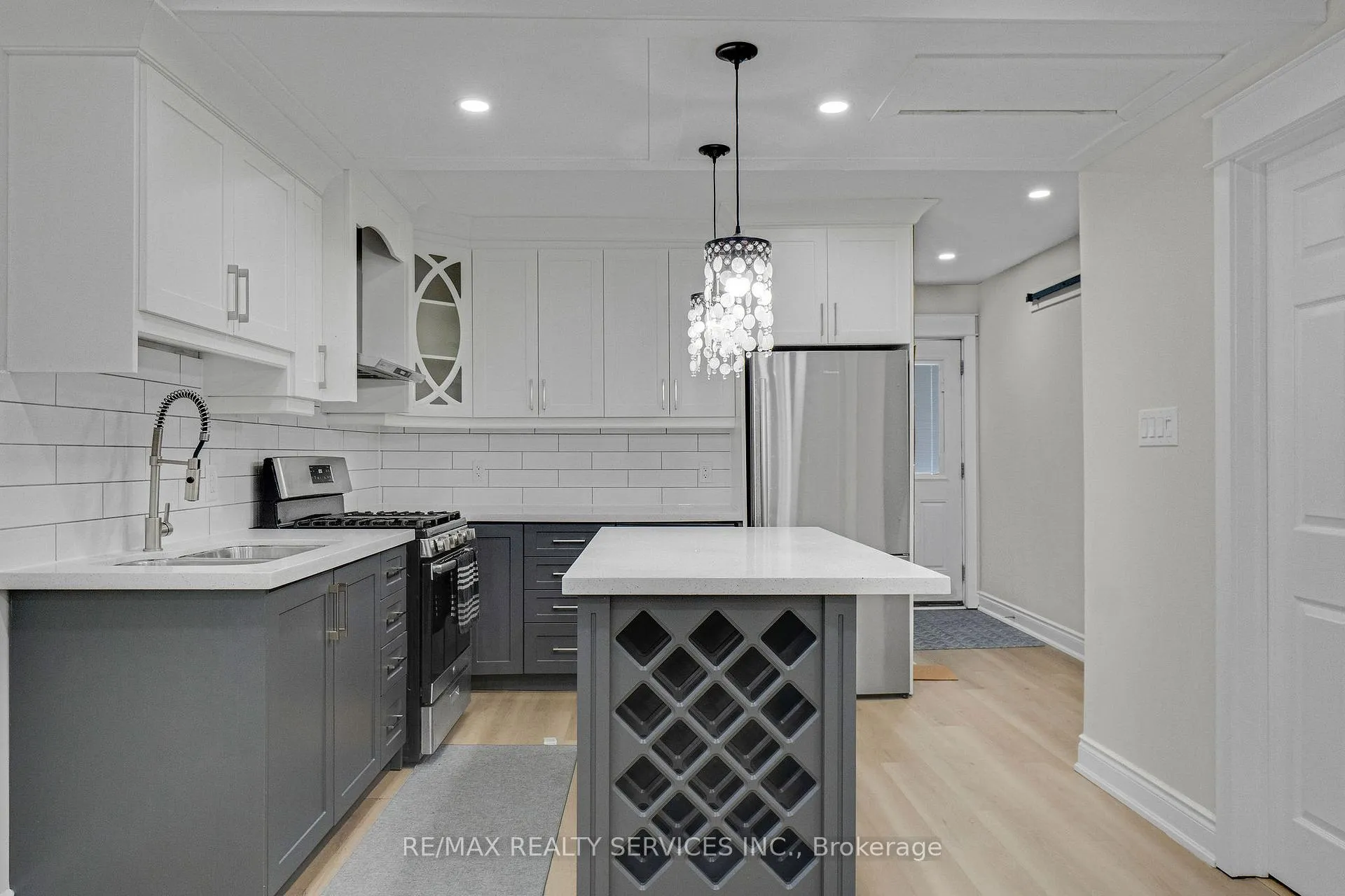 Photo 7 of Unit Upper, 171 Britannia Avenue, Hamilton, Crown Point — HOMEH