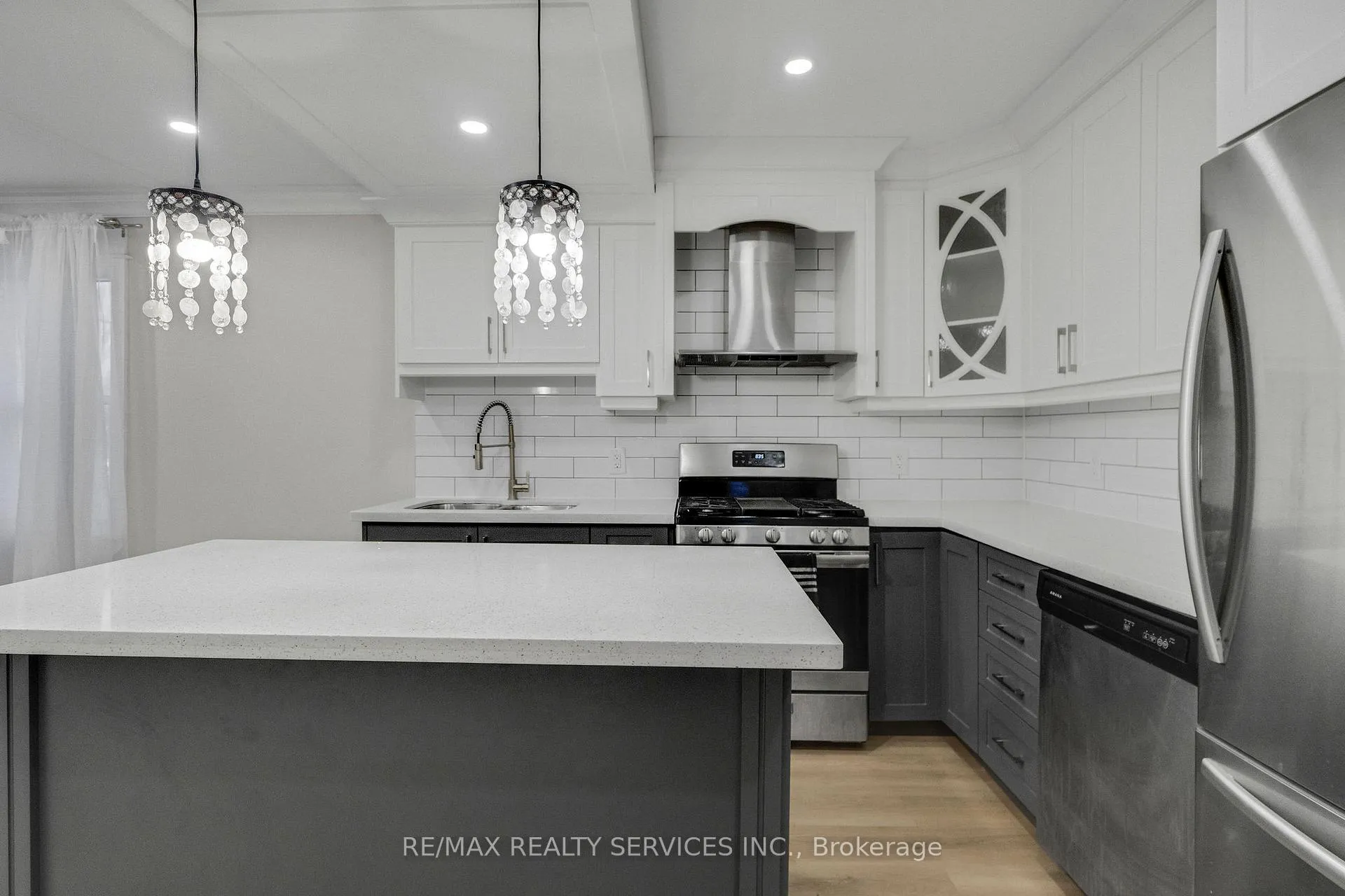Photo 8 of Unit Upper, 171 Britannia Avenue, Hamilton, Crown Point — HOMEH