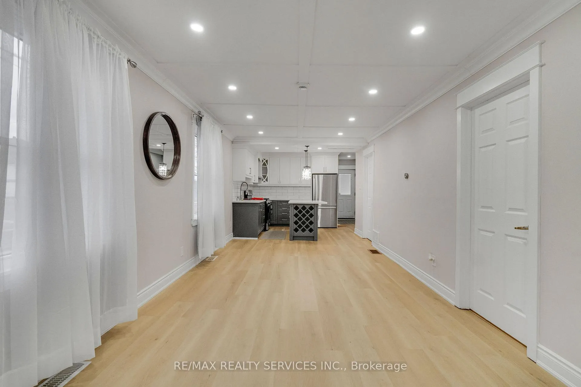 Photo 12 of Unit Upper, 171 Britannia Avenue, Hamilton, Crown Point — HOMEH