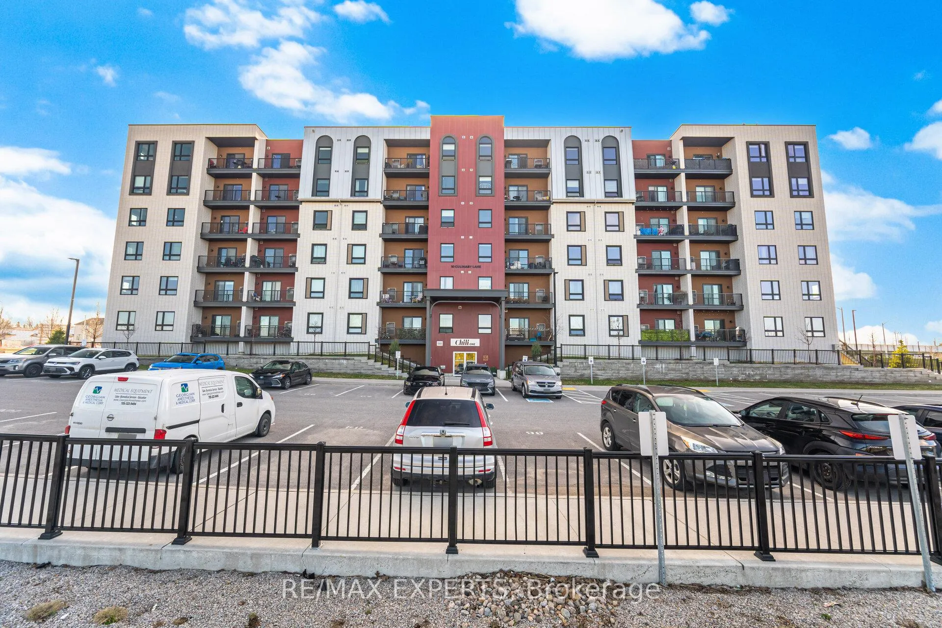 Photo 1 of Unit 605, 10 Culinary Lane, Barrie, Rural Barrie Southeast — HOMEH