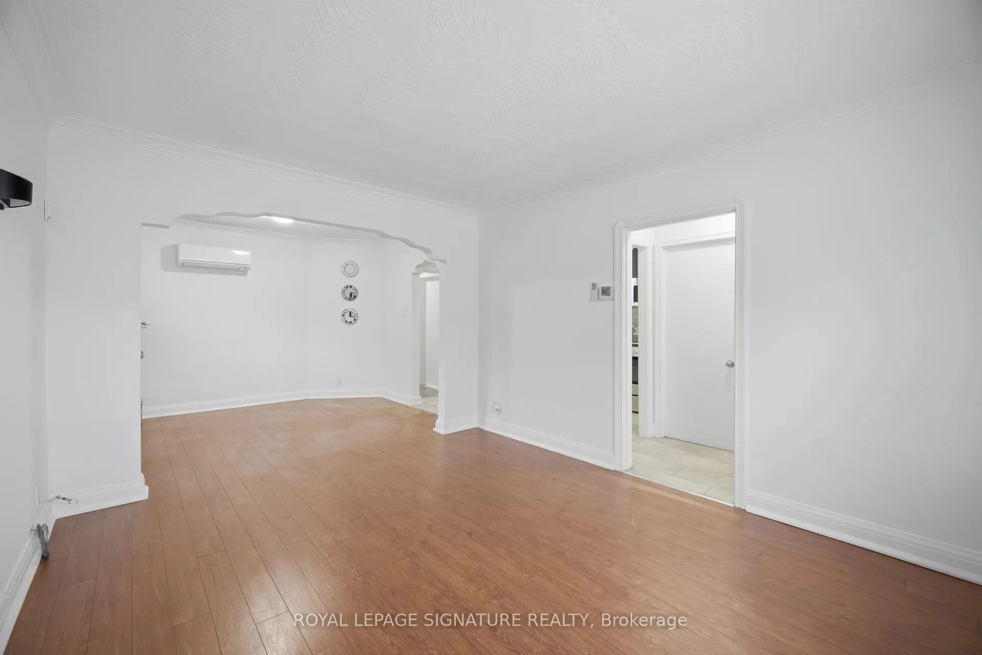 Photo 9 of 77 Ypres Road, Toronto, Keelesdale-Eglinton West — HOMEH