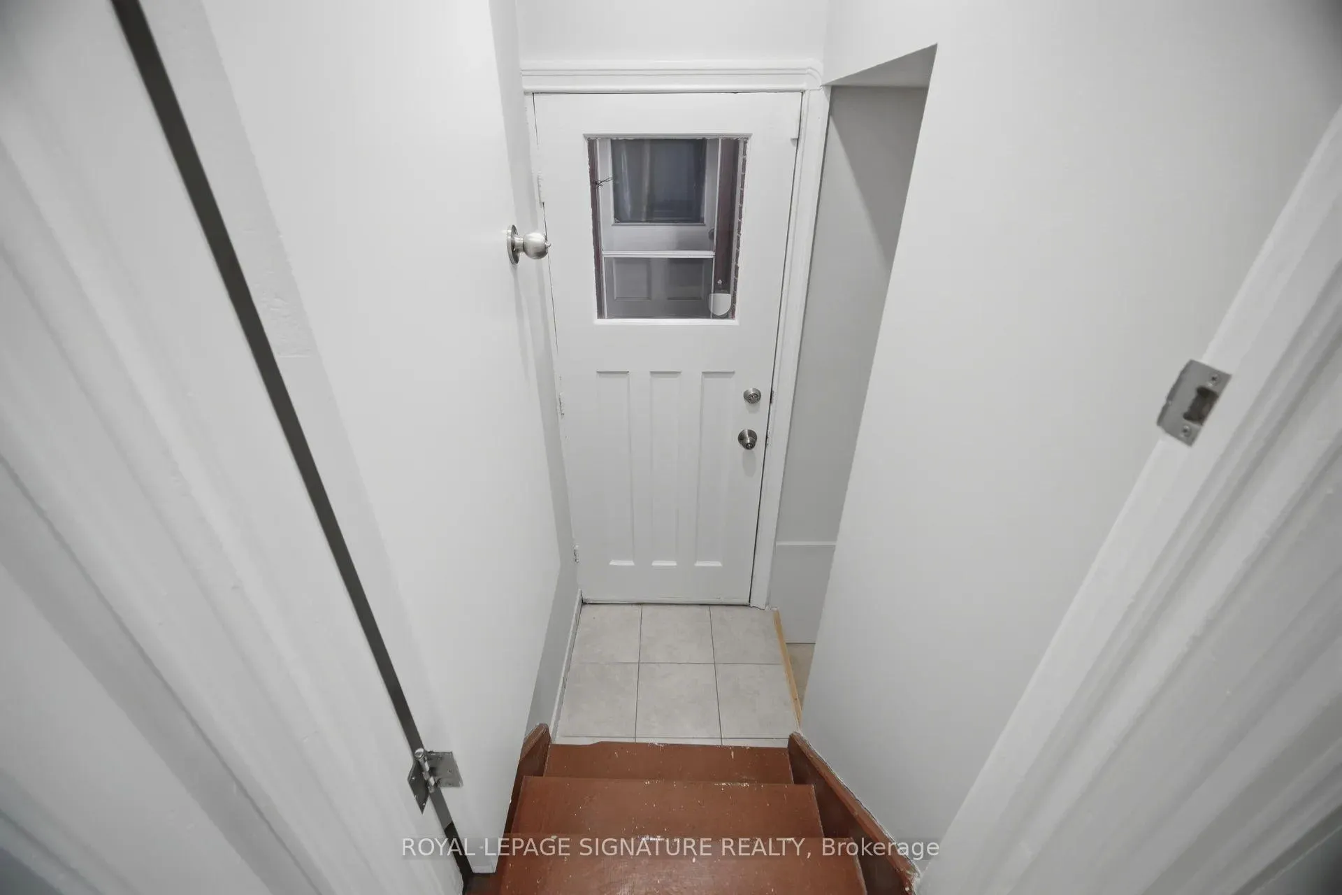 Photo 25 of 77 Ypres Road, Toronto, Keelesdale-Eglinton West — HOMEH