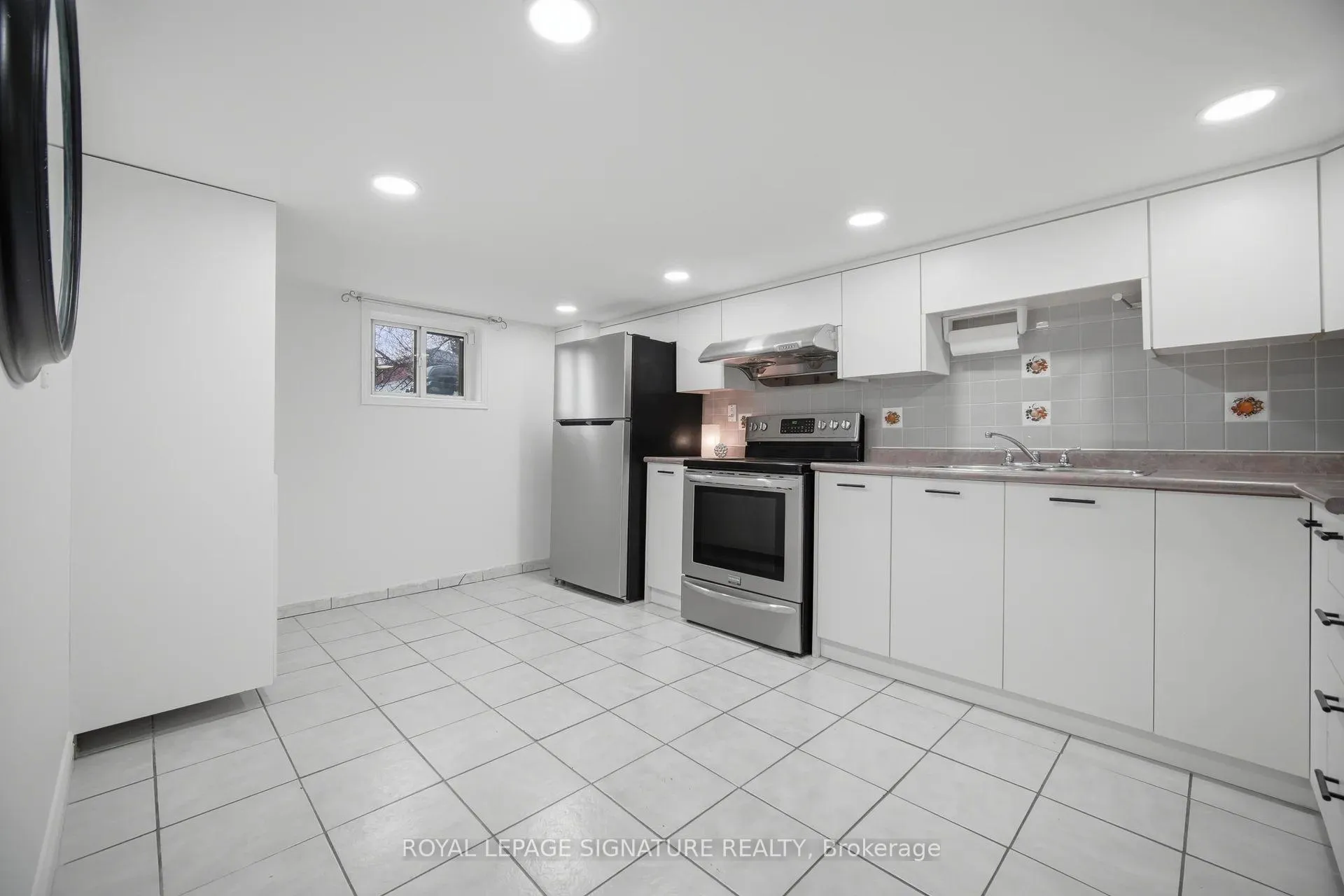 Photo 30 of 77 Ypres Road, Toronto, Keelesdale-Eglinton West — HOMEH