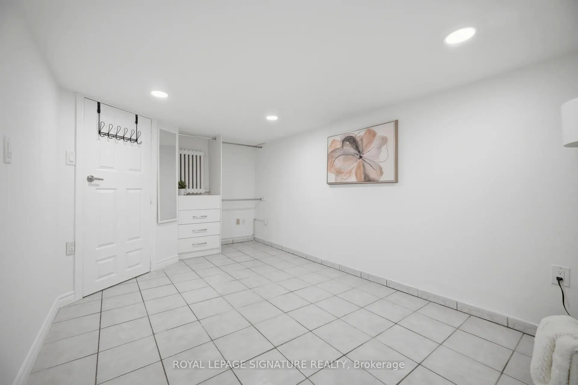 Photo 35 of 77 Ypres Road, Toronto, Keelesdale-Eglinton West — HOMEH