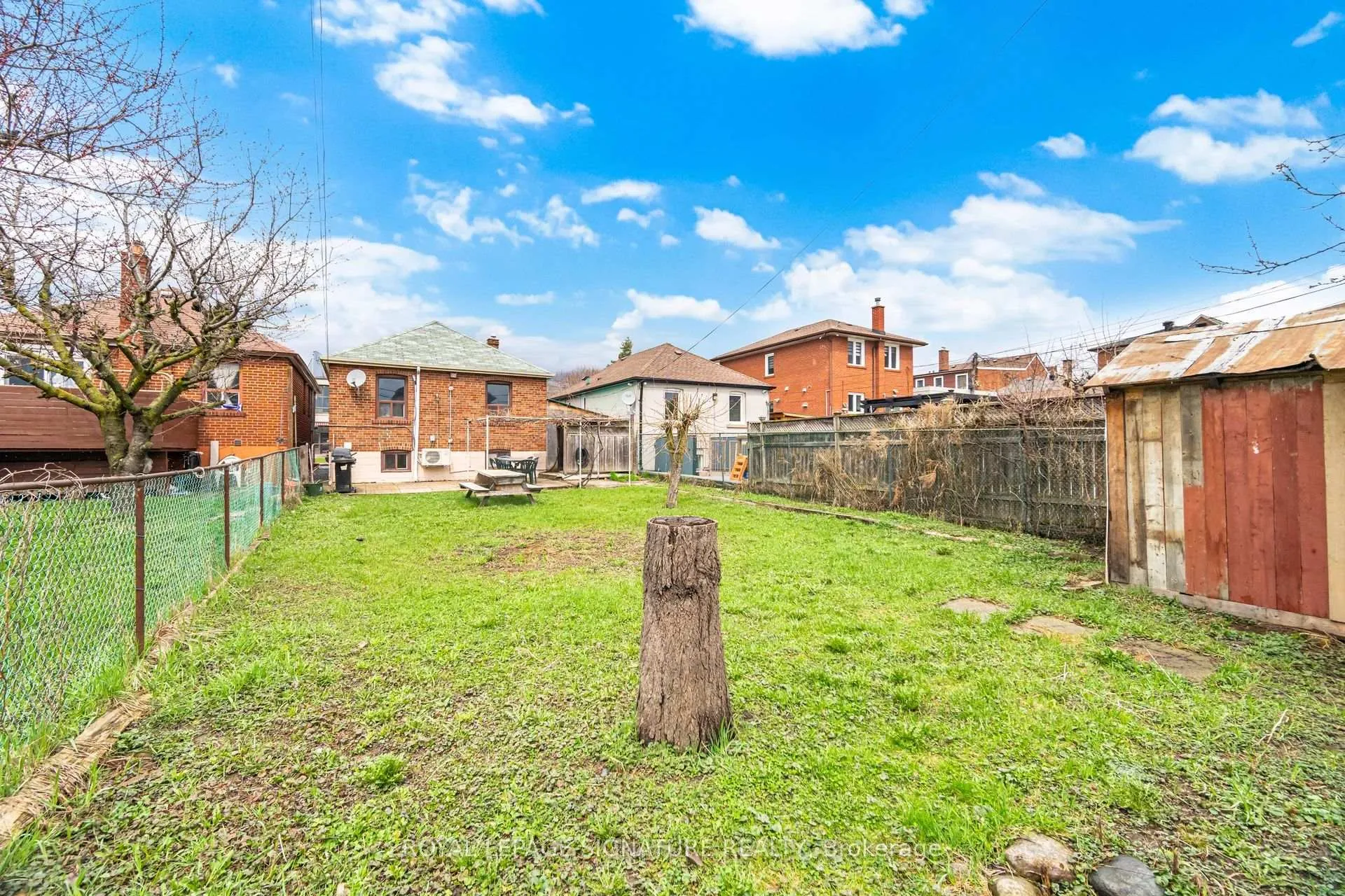 Photo 45 of 77 Ypres Road, Toronto, Keelesdale-Eglinton West — HOMEH