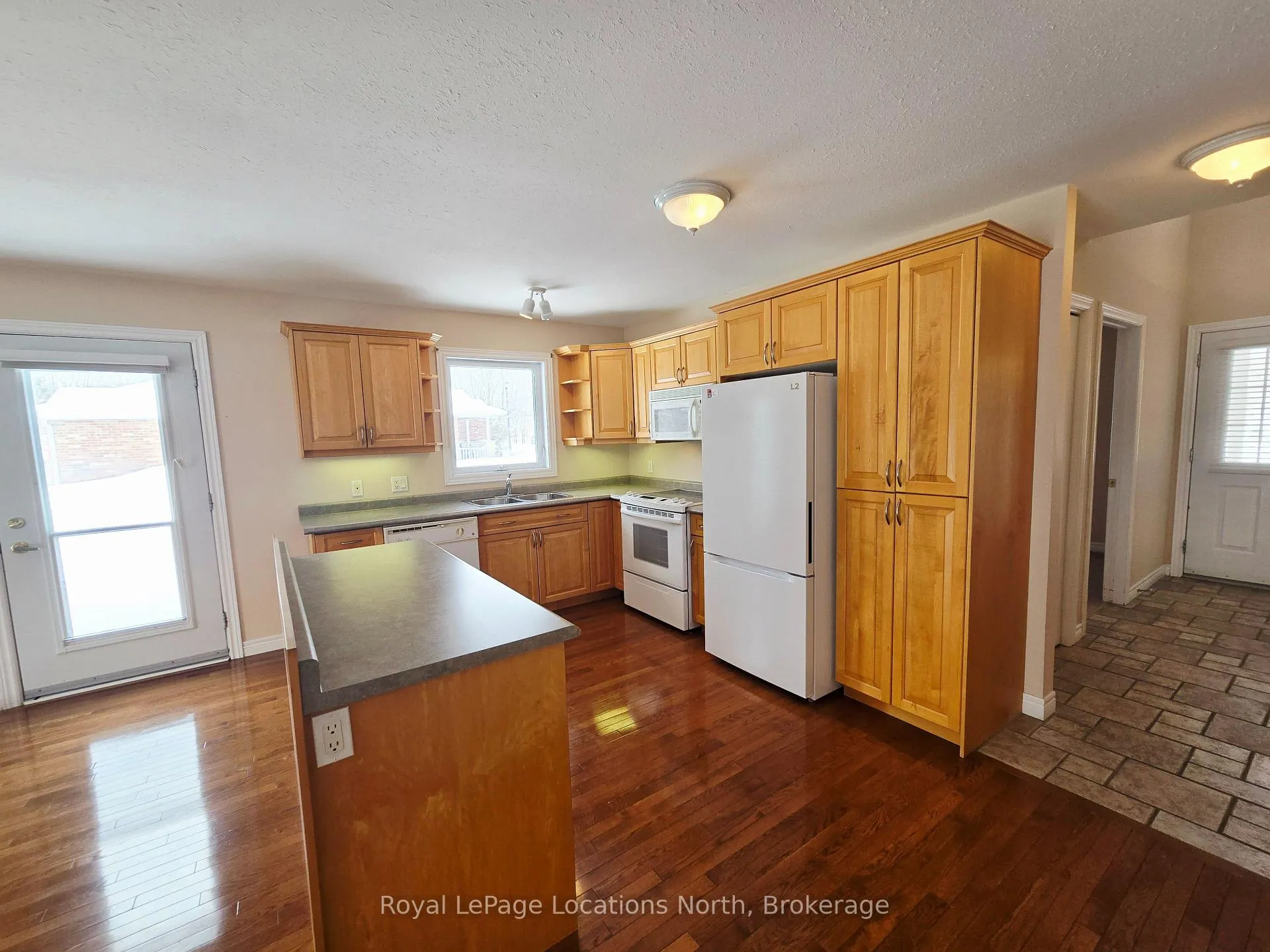 Photo 28 of Unit 23, 275 Huron Street, Clearview, Stayner — HOMEH