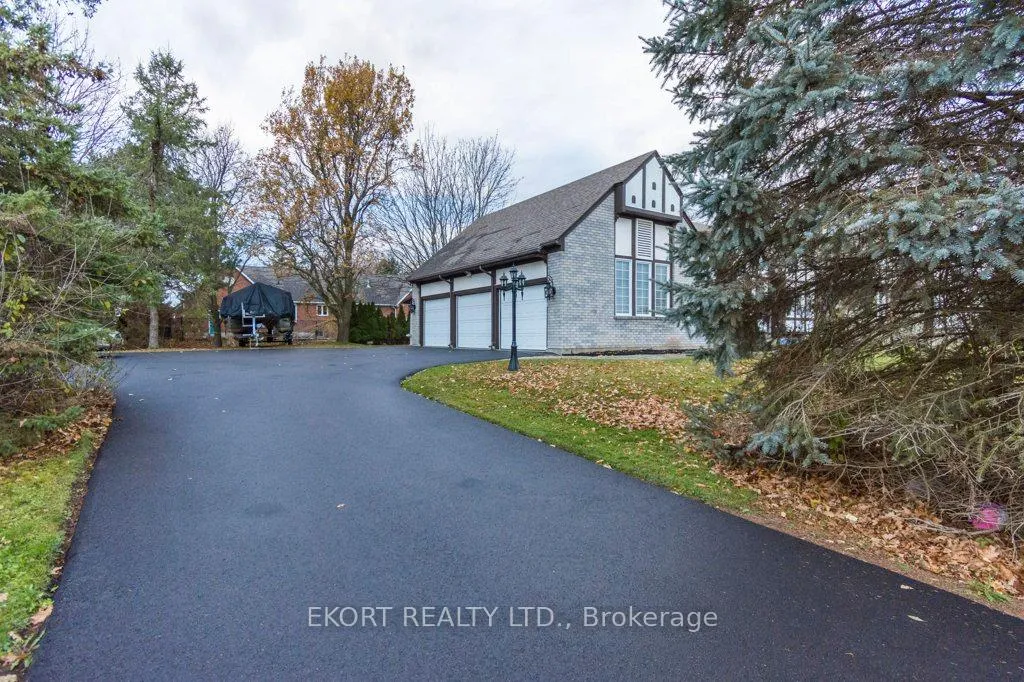 Photo 4 of 24 Kaiser Court, Belleville, Belleville Ward — HOMEH