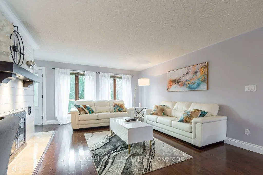 Photo 8 of 24 Kaiser Court, Belleville, Belleville Ward — HOMEH