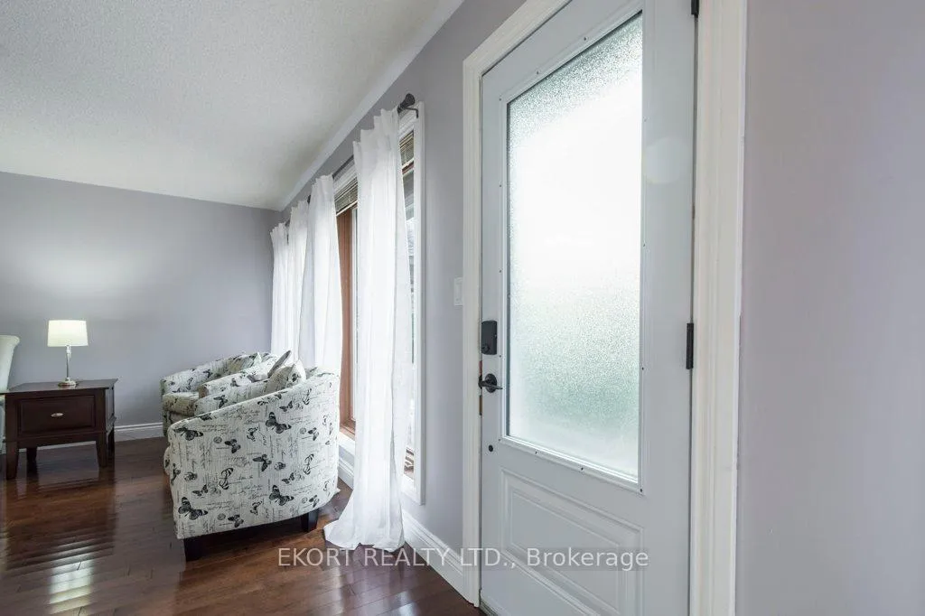 Photo 10 of 24 Kaiser Court, Belleville, Belleville Ward — HOMEH