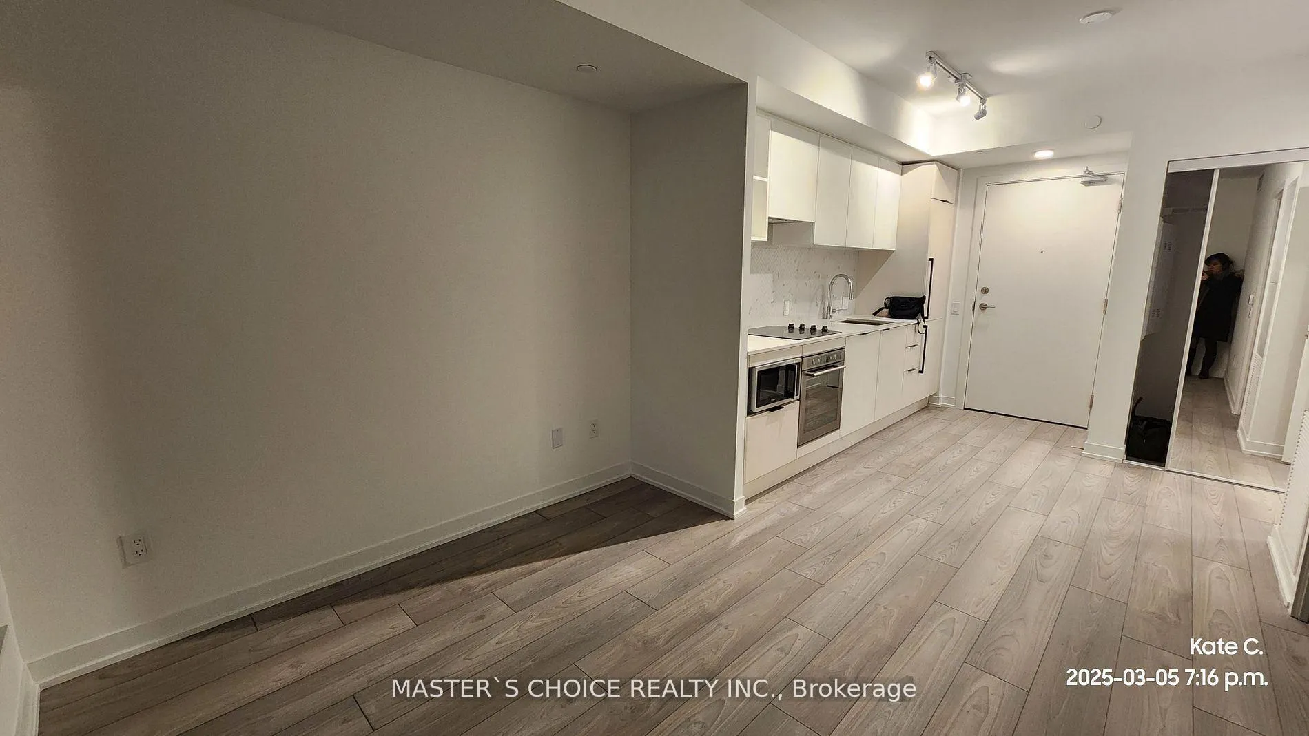 Photo 8 of Unit 3606, 82 Dalhousie Street, Toronto, Church-Yonge Corridor — HOMEH