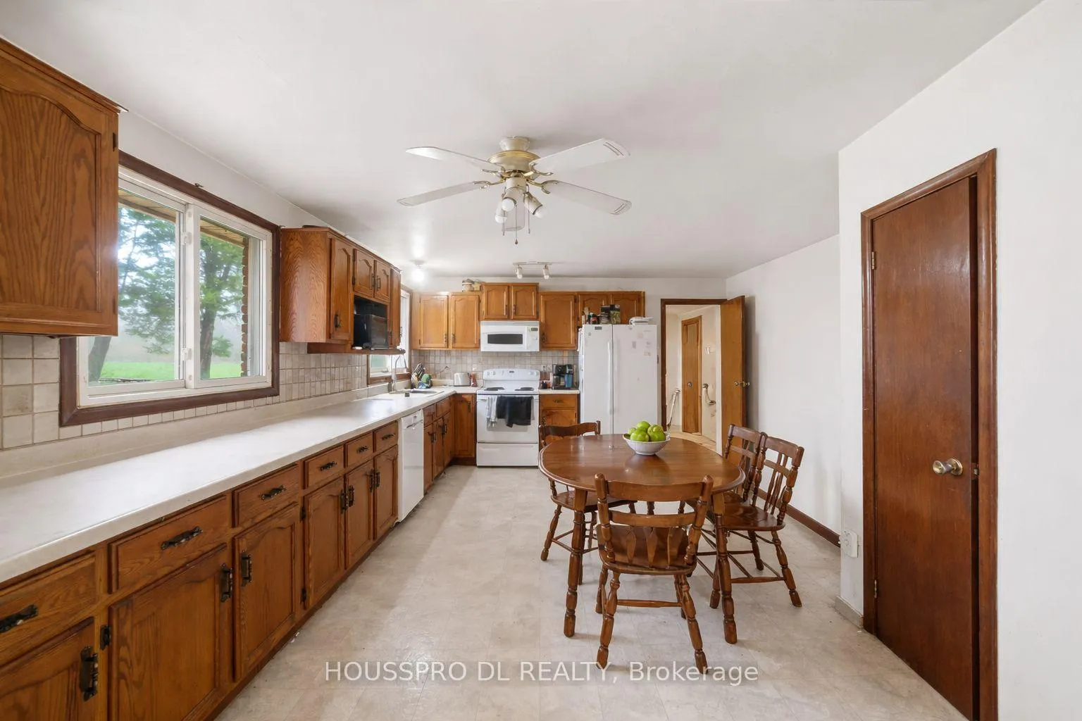 Photo 4 of 7357 Wellington Rd 30, Guelph/Eramosa, Rural Guelph/Eramosa West — HOMEH