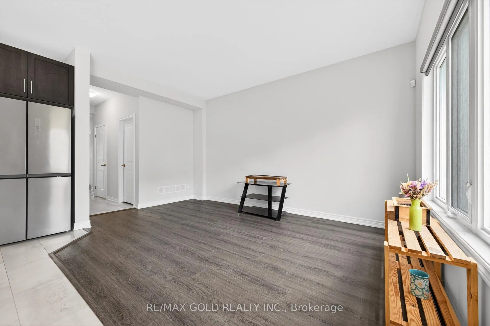 Photo 14 of 129 Sunflower Place, Welland, West Welland — HOMEH