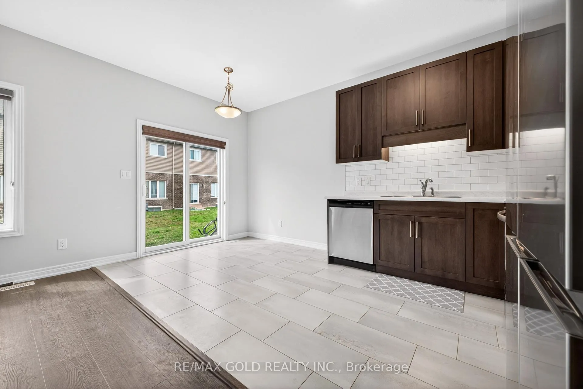 Photo 19 of 129 Sunflower Place, Welland, West Welland — HOMEH