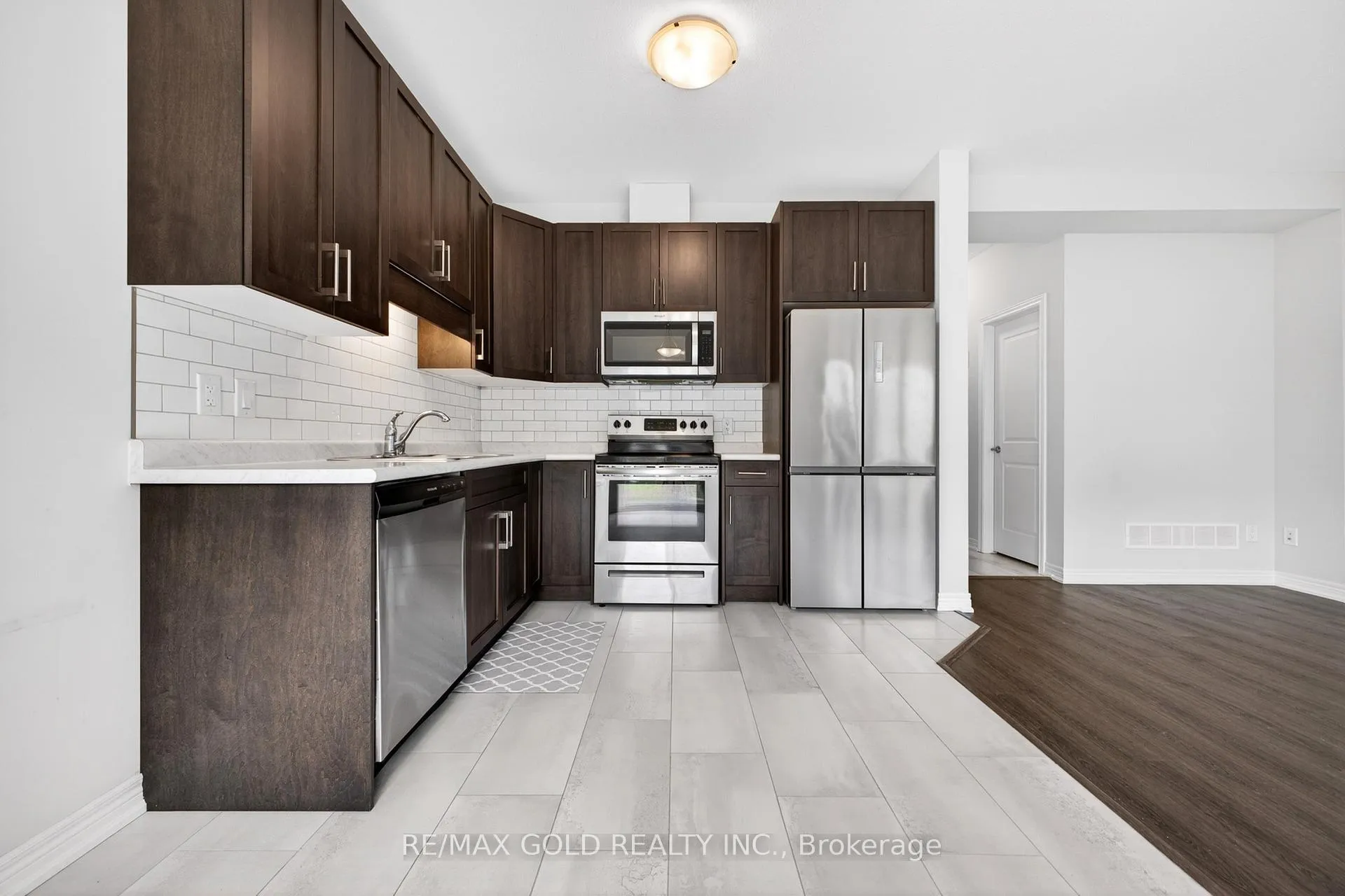 Photo 20 of 129 Sunflower Place, Welland, West Welland — HOMEH