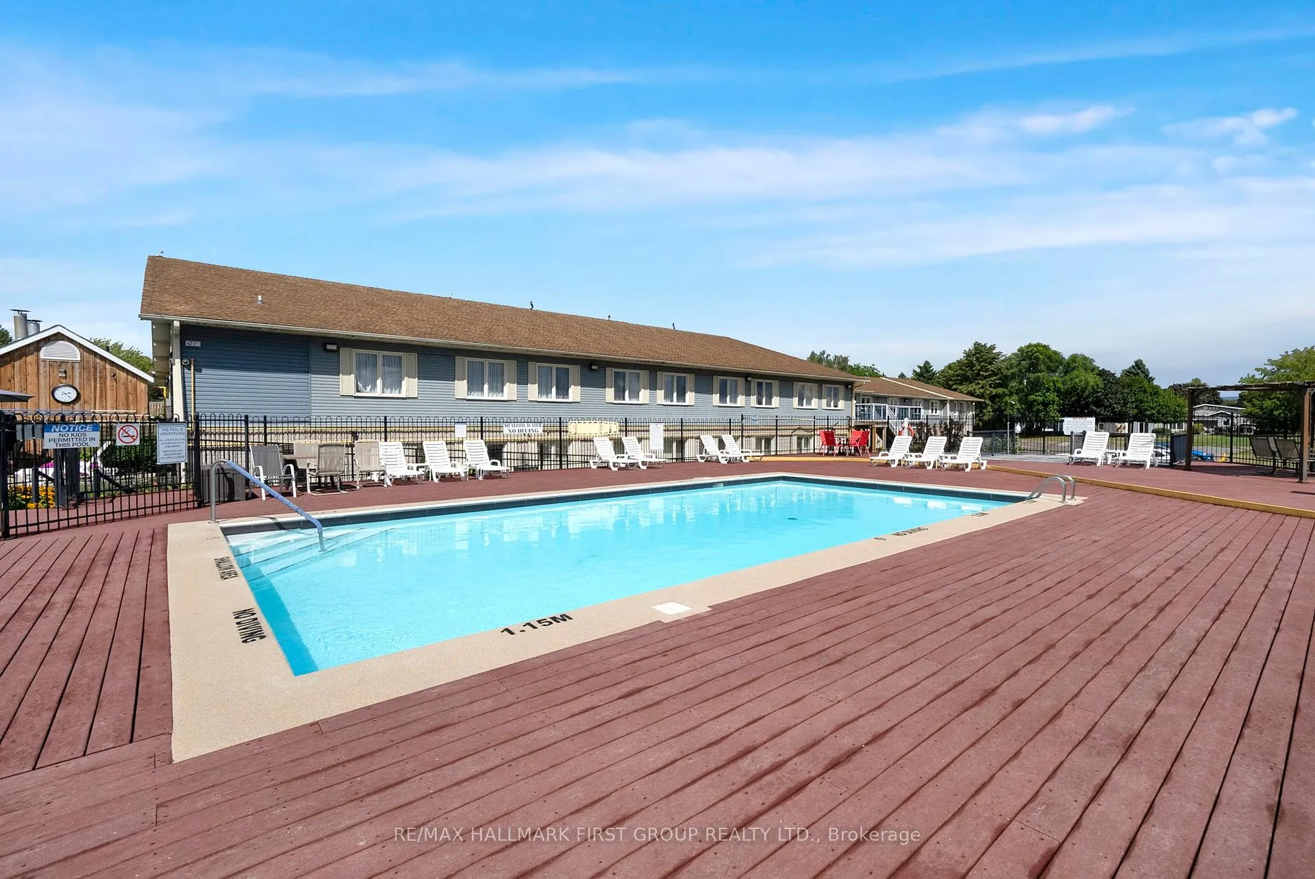 Photo 27 of 14 Champlain Court, Clarington, Newcastle — HOMEH
