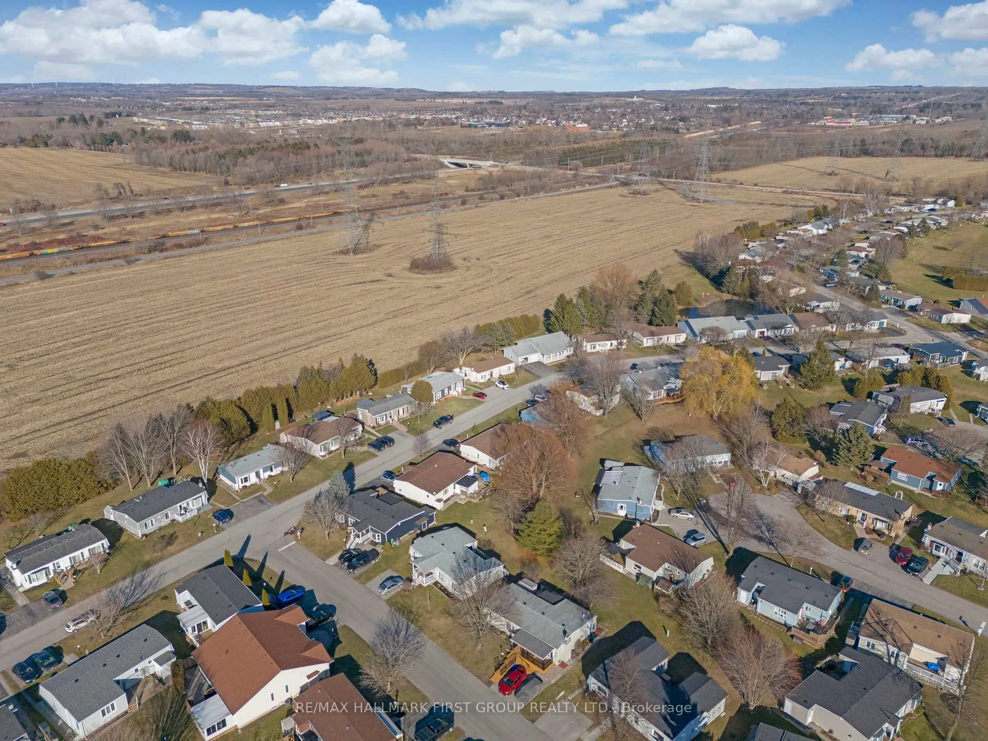 Photo 31 of 14 Champlain Court, Clarington, Newcastle — HOMEH