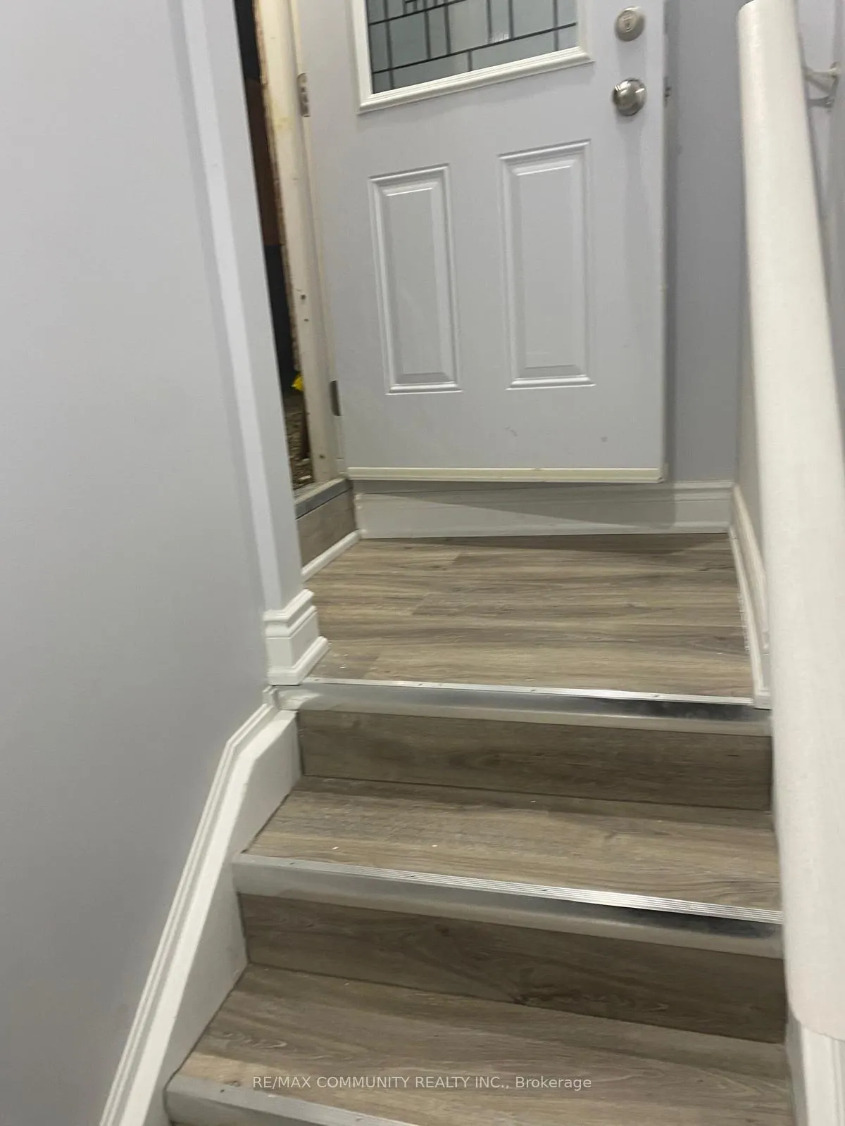 Photo 1 of 162 Agro Street, Hamilton, Waterdown — HOMEH