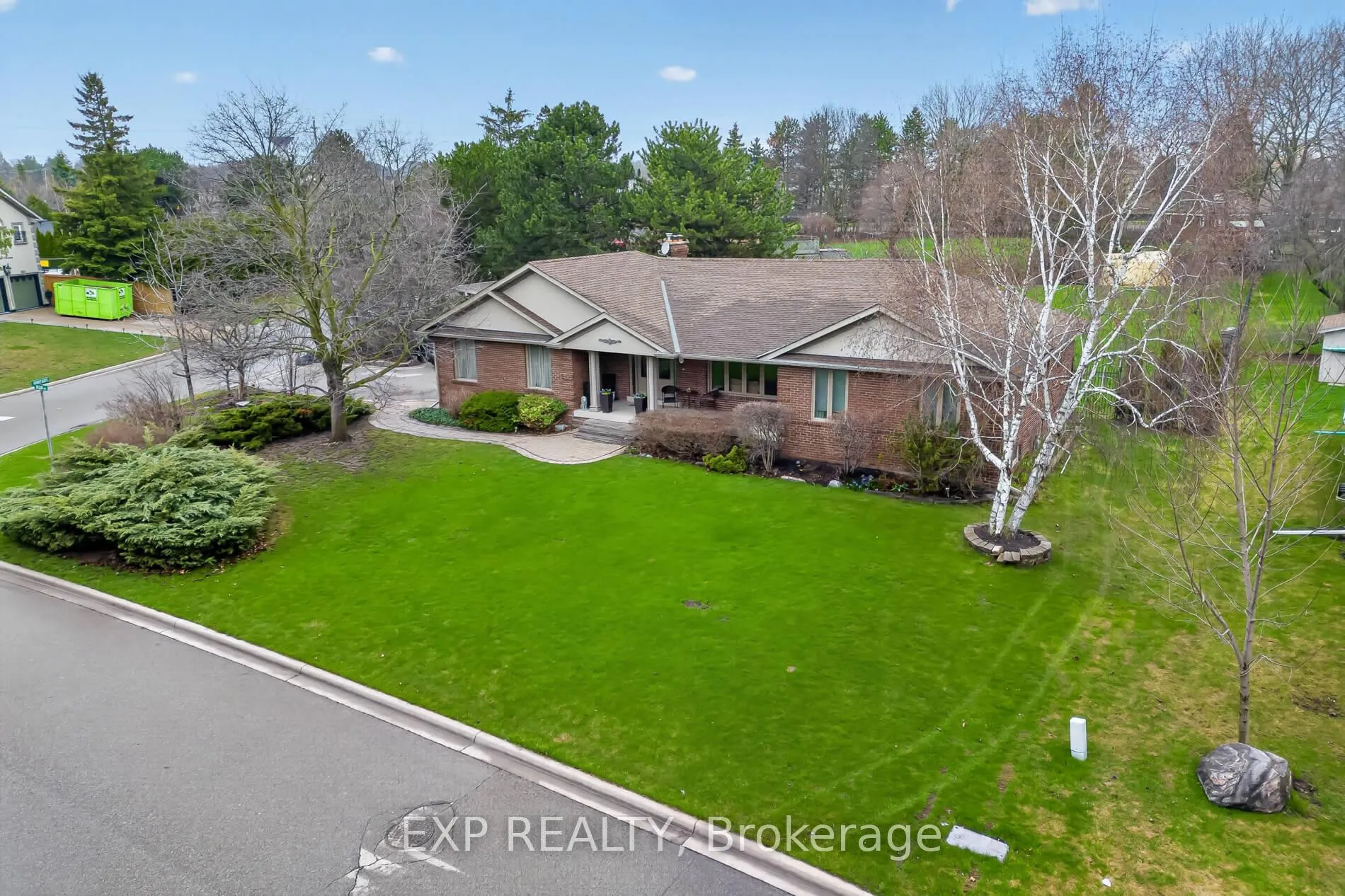 Photo 5 of 124 Ellis Avenue, King, Nobleton — HOMEH