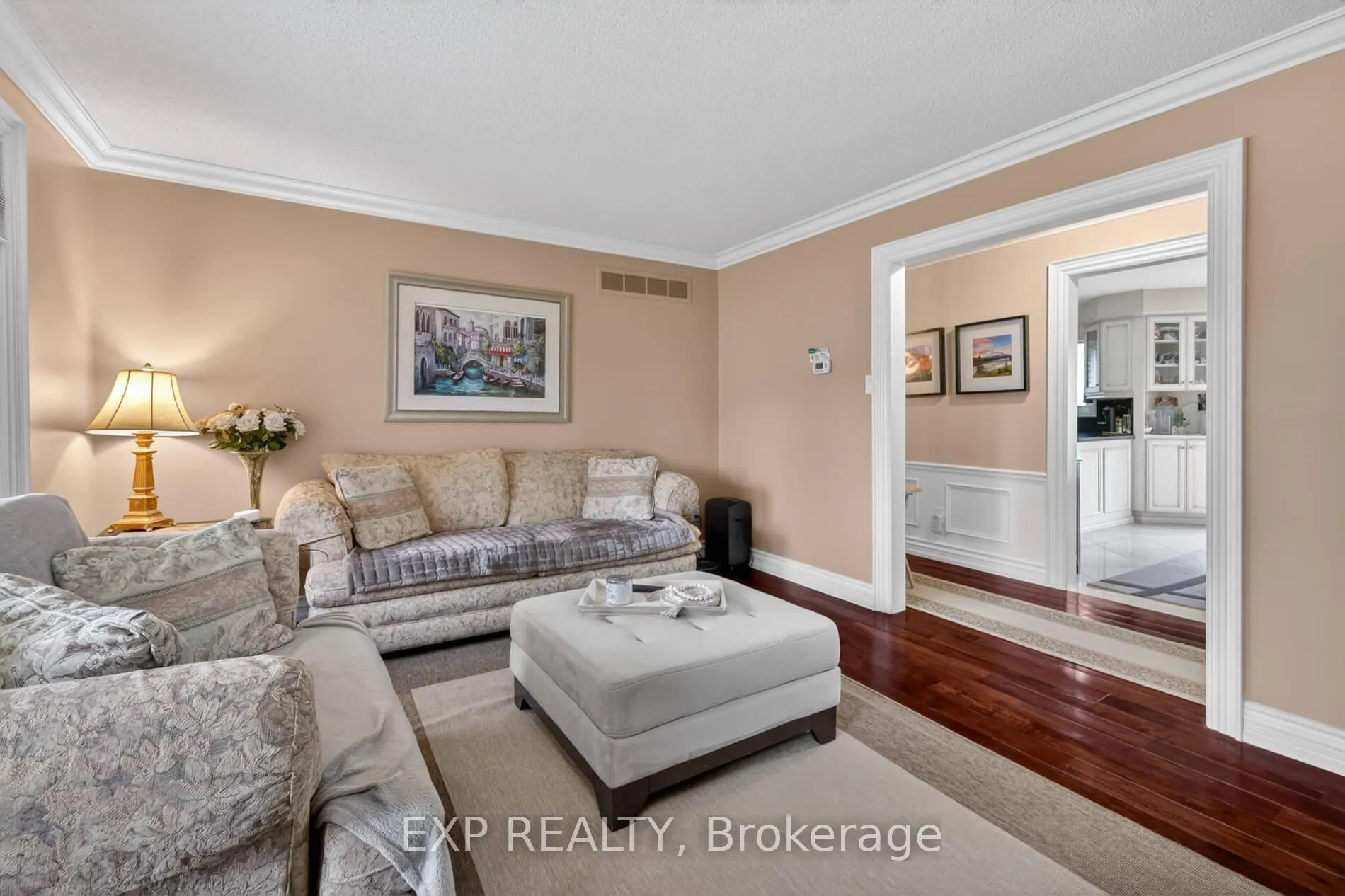 Photo 8 of 124 Ellis Avenue, King, Nobleton — HOMEH