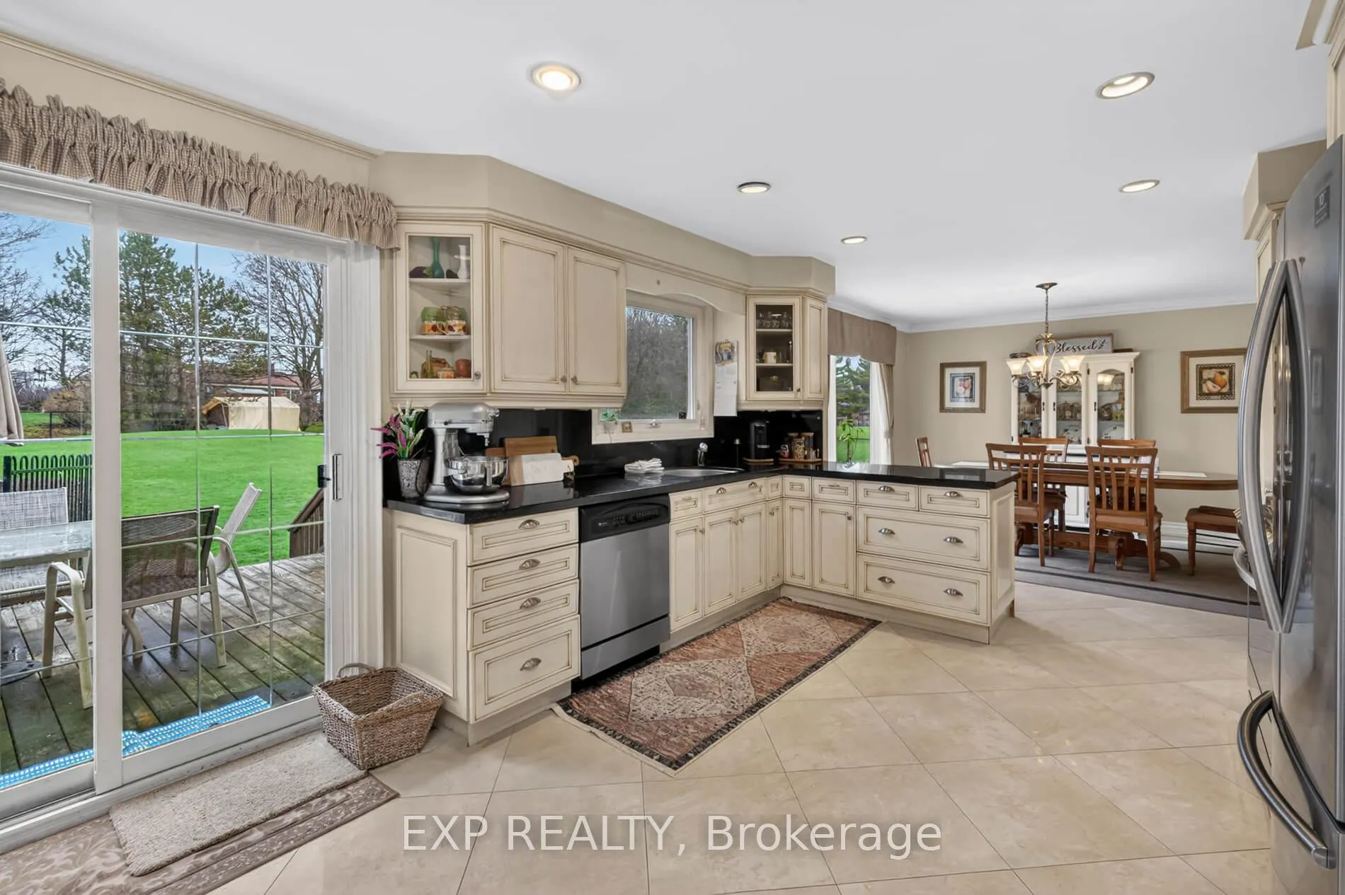Photo 12 of 124 Ellis Avenue, King, Nobleton — HOMEH
