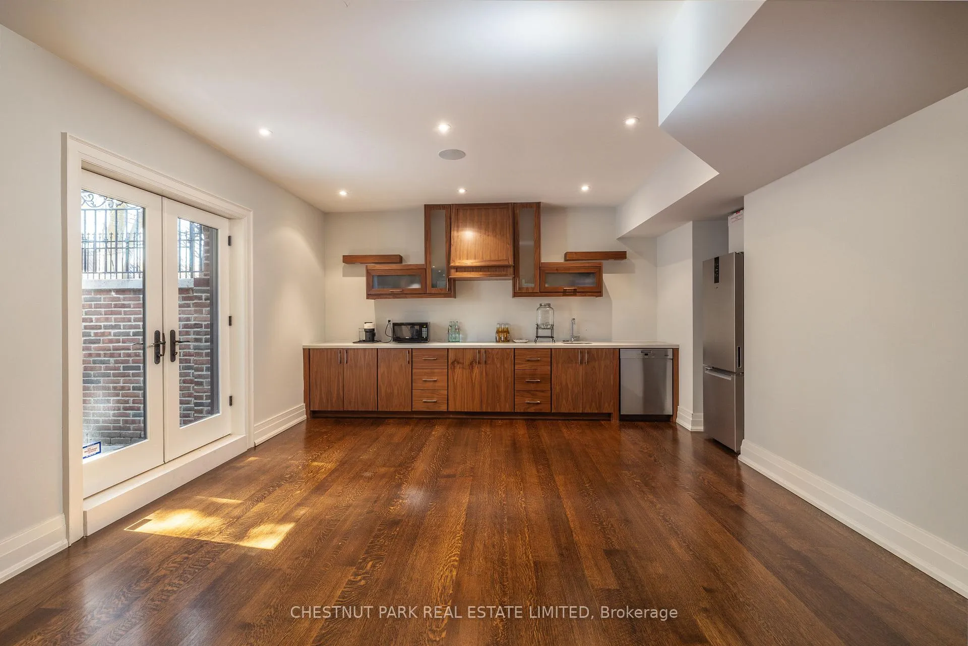 Photo 32 of 147 St Leonard's Avenue, Toronto, Lawrence Park South — HOMEH