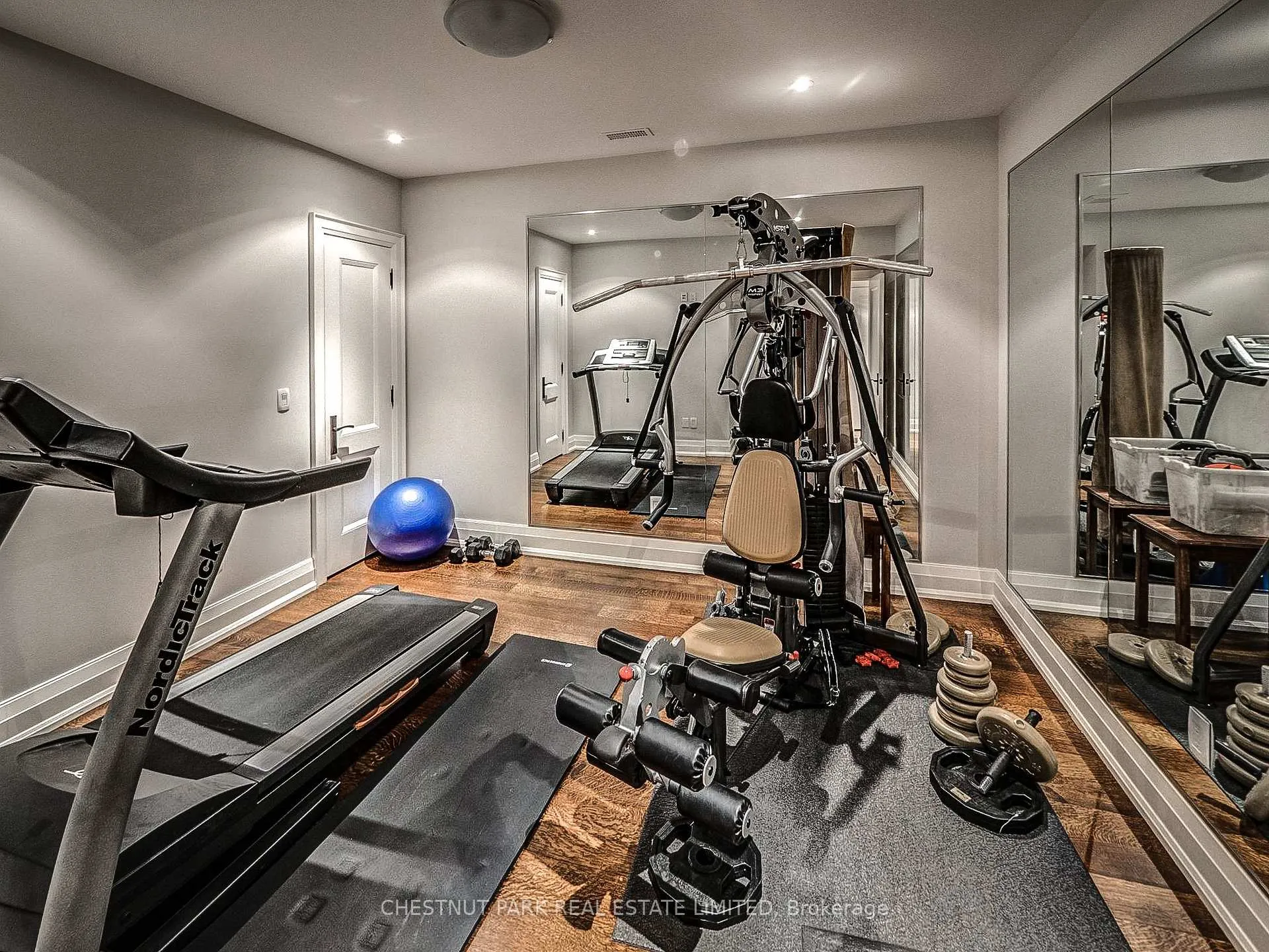 Photo 33 of 147 St Leonard's Avenue, Toronto, Lawrence Park South — HOMEH
