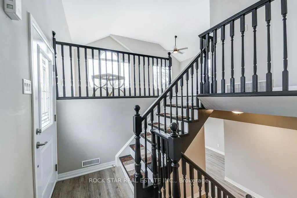 Photo 6 of 545 Trico Drive, Cambridge — HOMEH