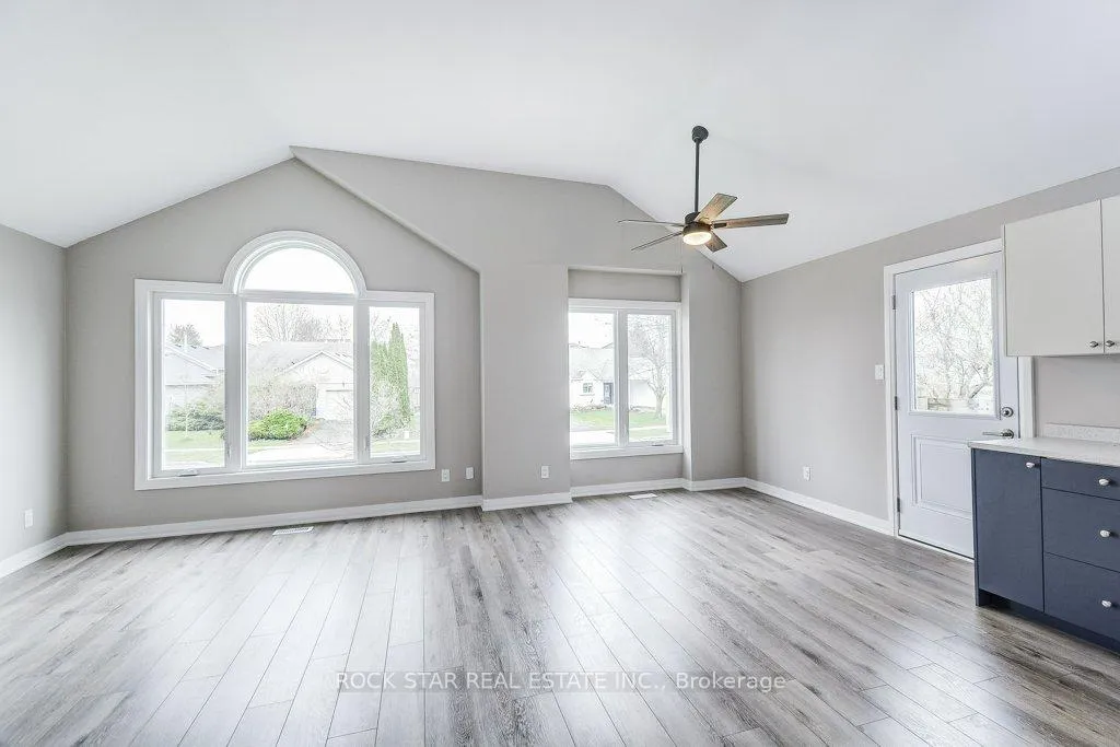 Photo 9 of 545 Trico Drive, Cambridge — HOMEH