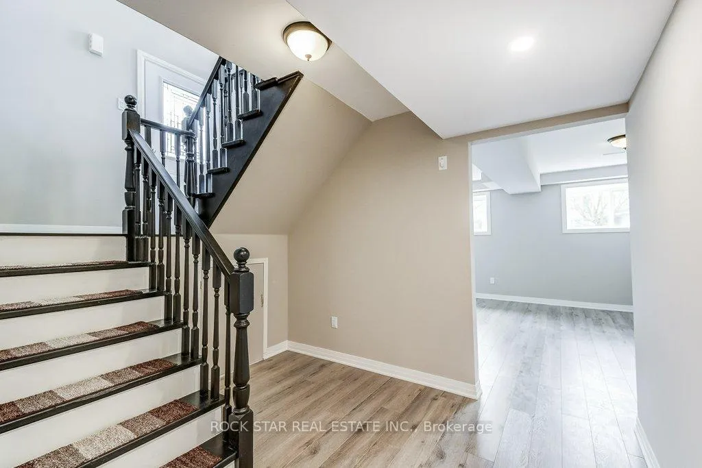 Photo 34 of 545 Trico Drive, Cambridge — HOMEH