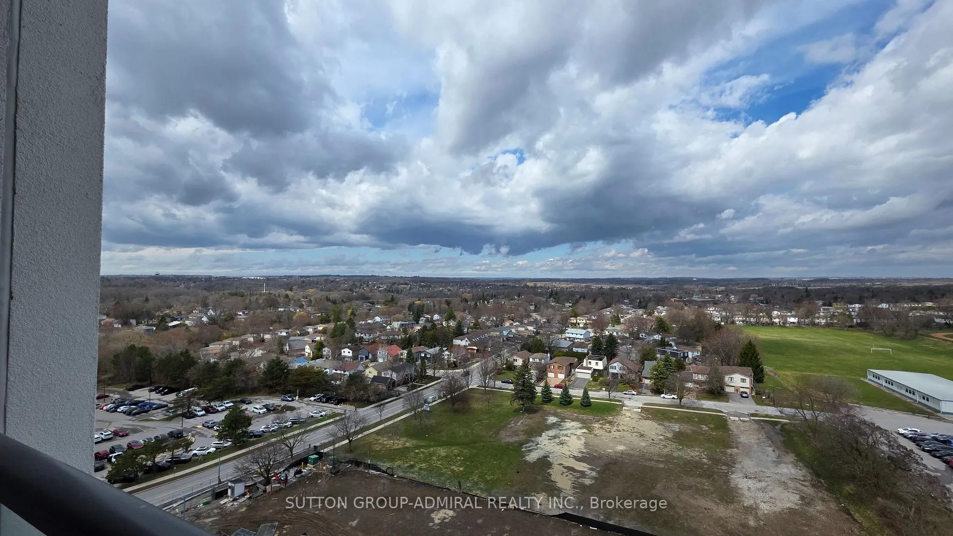 Photo 18 of Unit B1311, 715 Davis Drive, Newmarket, Huron Heights-Leslie Valley — HOMEH