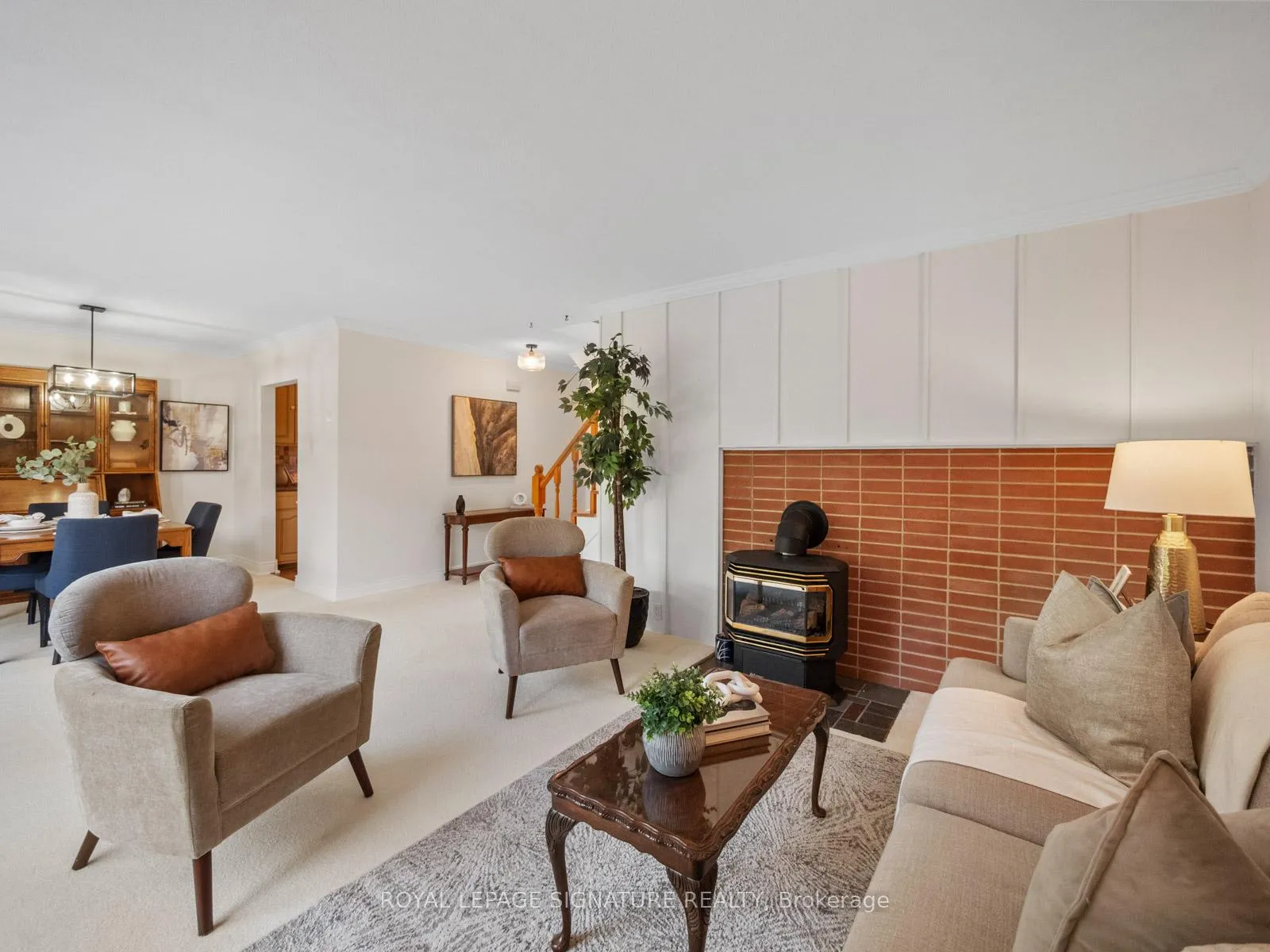 Photo 9 of 27 Madras Crescent, Scarborough, Morningside — HOMEH